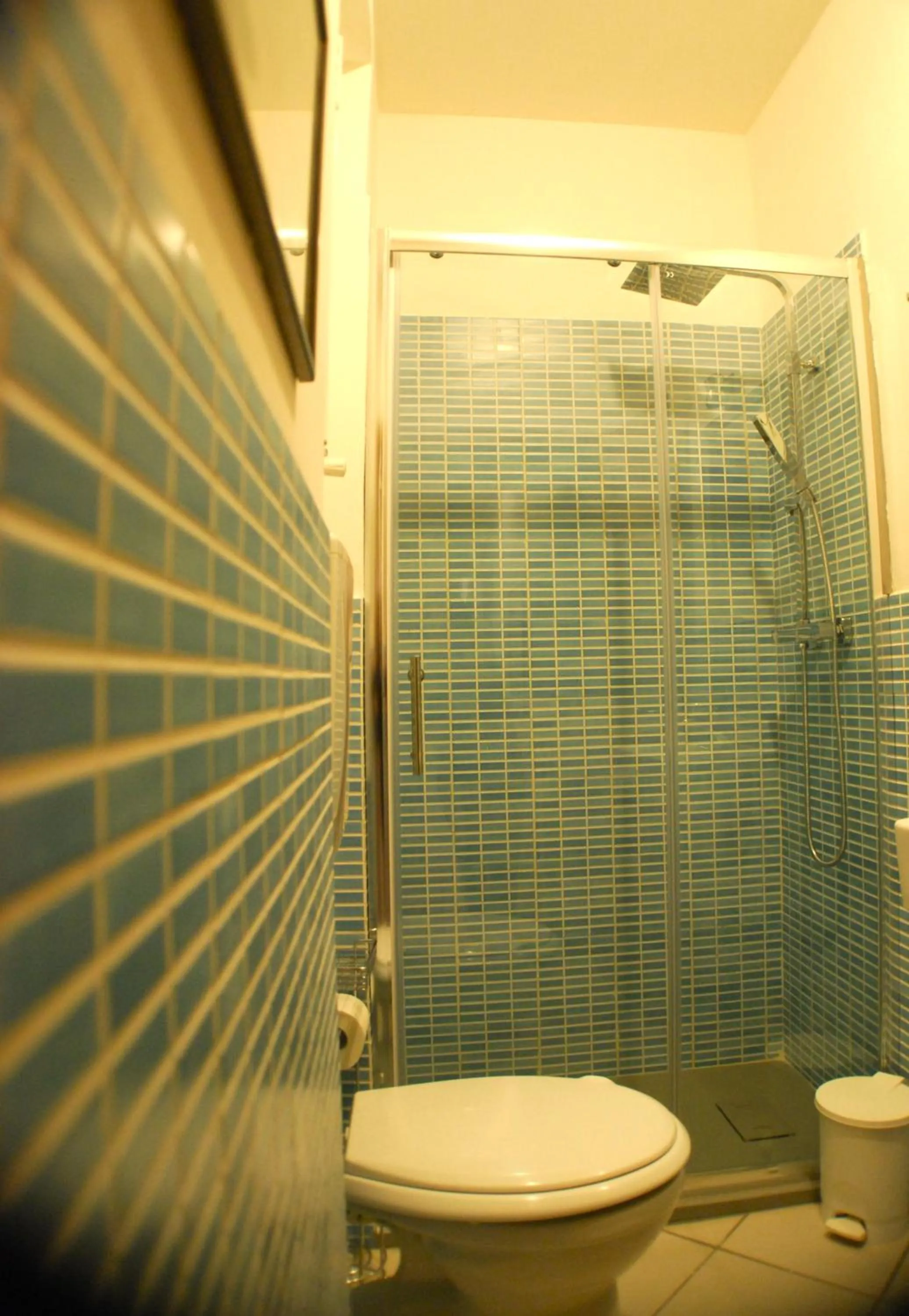 Bathroom in AlbergoTeatro