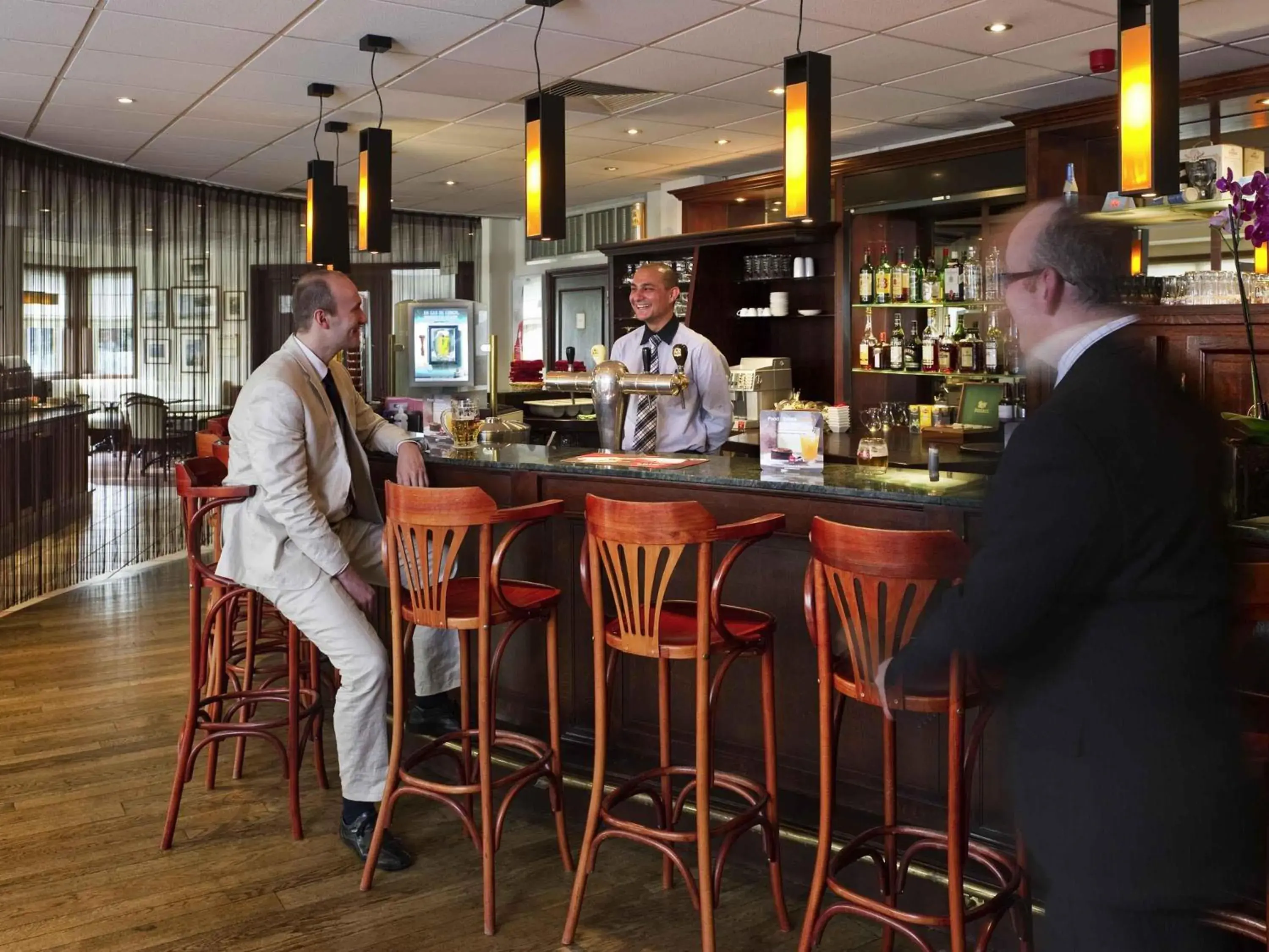 Lounge or bar in ibis Hotel Brussels Expo Atomium Lounge or bar in ibis Hotel Brussels Expo Atomium