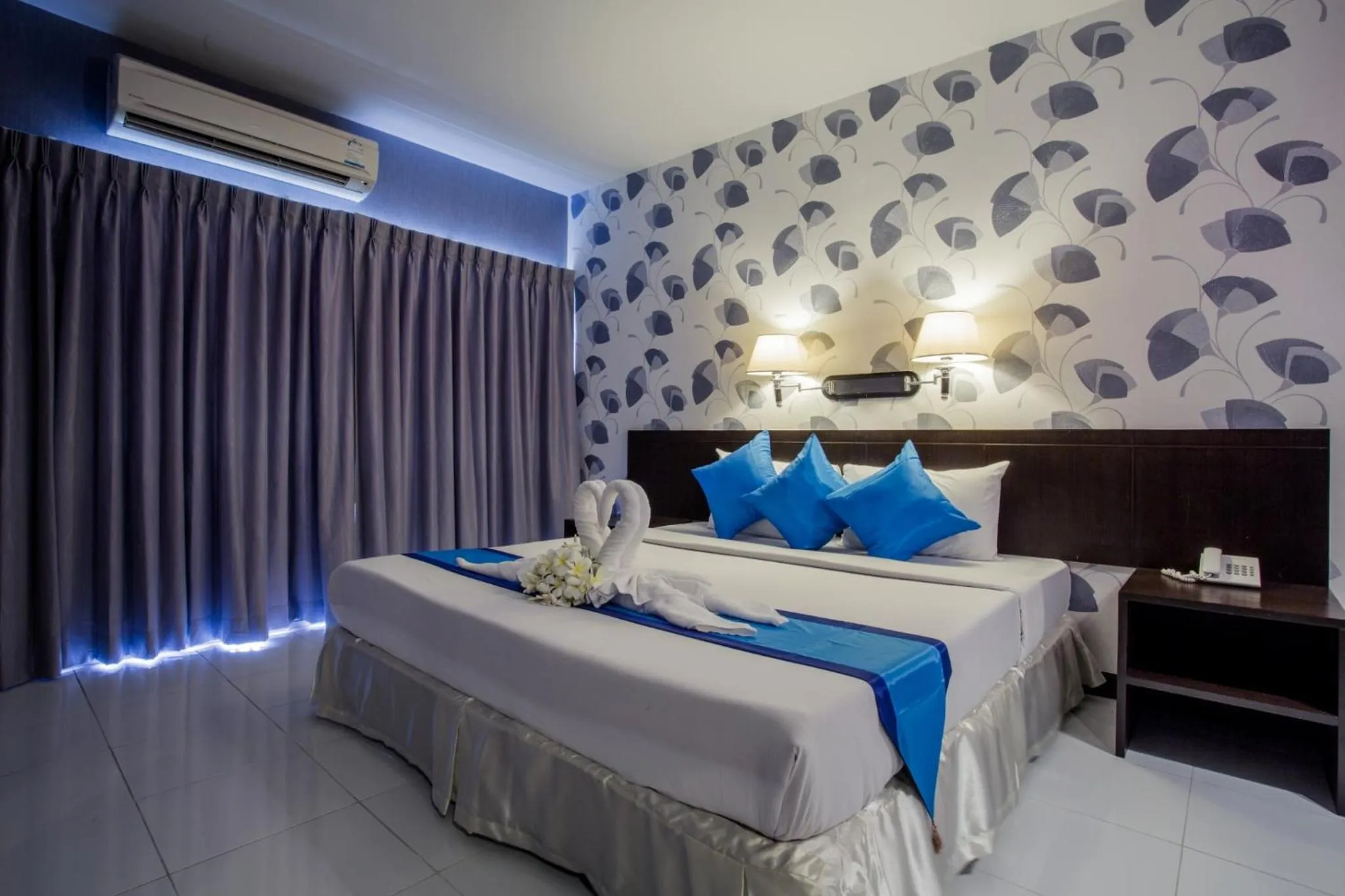 Bedroom in The Cotai Luxury Design Hotel