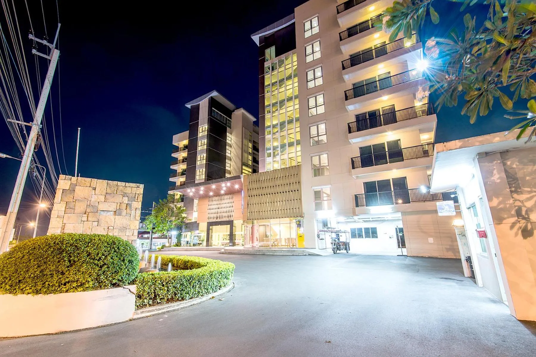 Facade/entrance in The Cotai Luxury Design Hotel