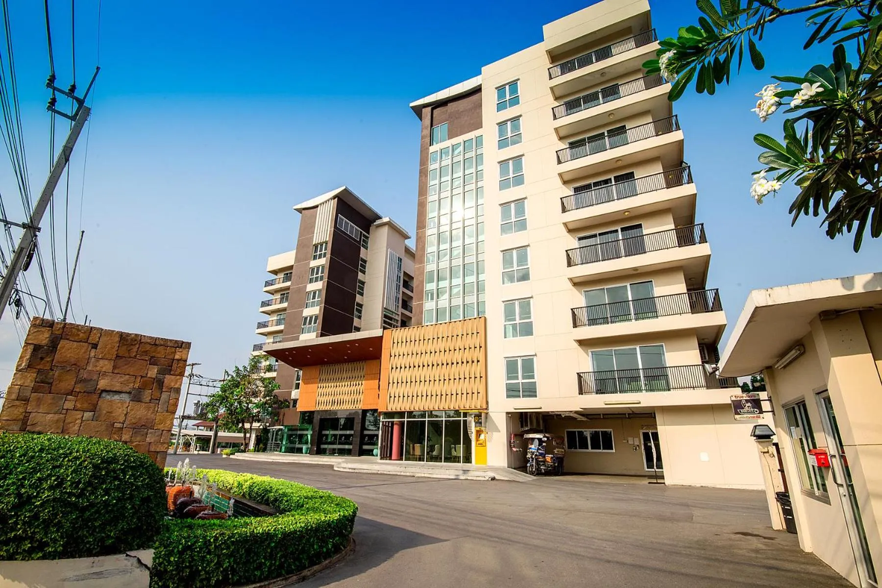 Facade/entrance in The Cotai Luxury Design Hotel