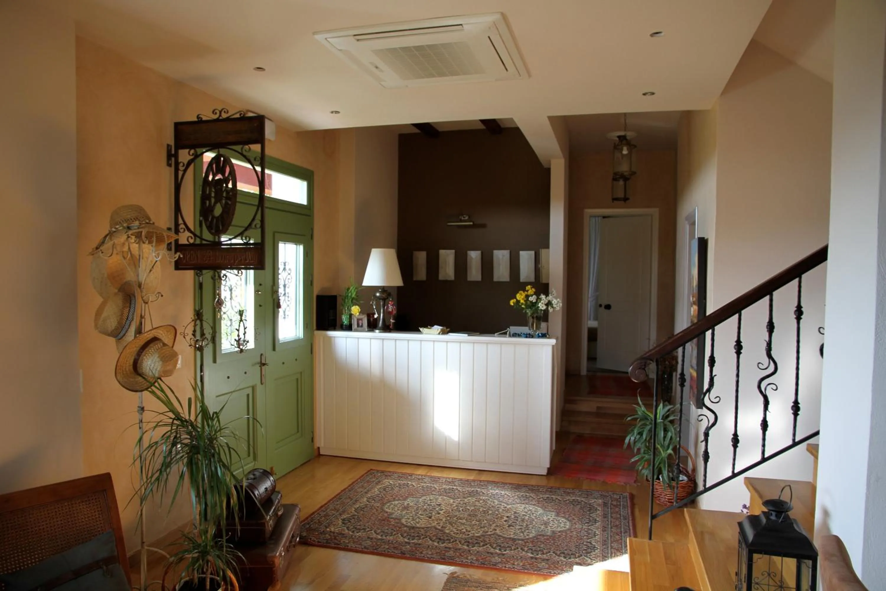 Lobby or reception in Volidiera Guesthouse