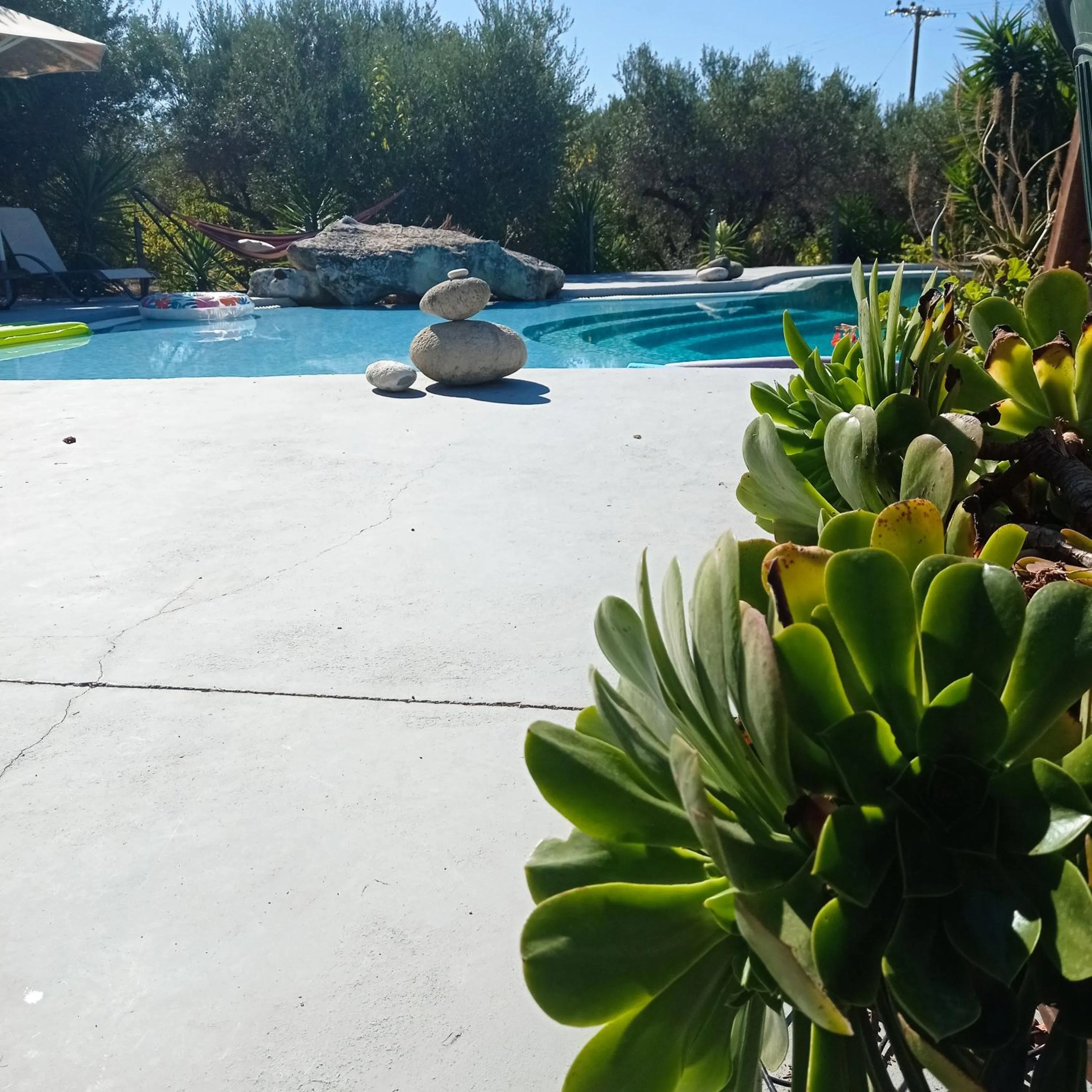 Swimming pool in Volidiera Guesthouse