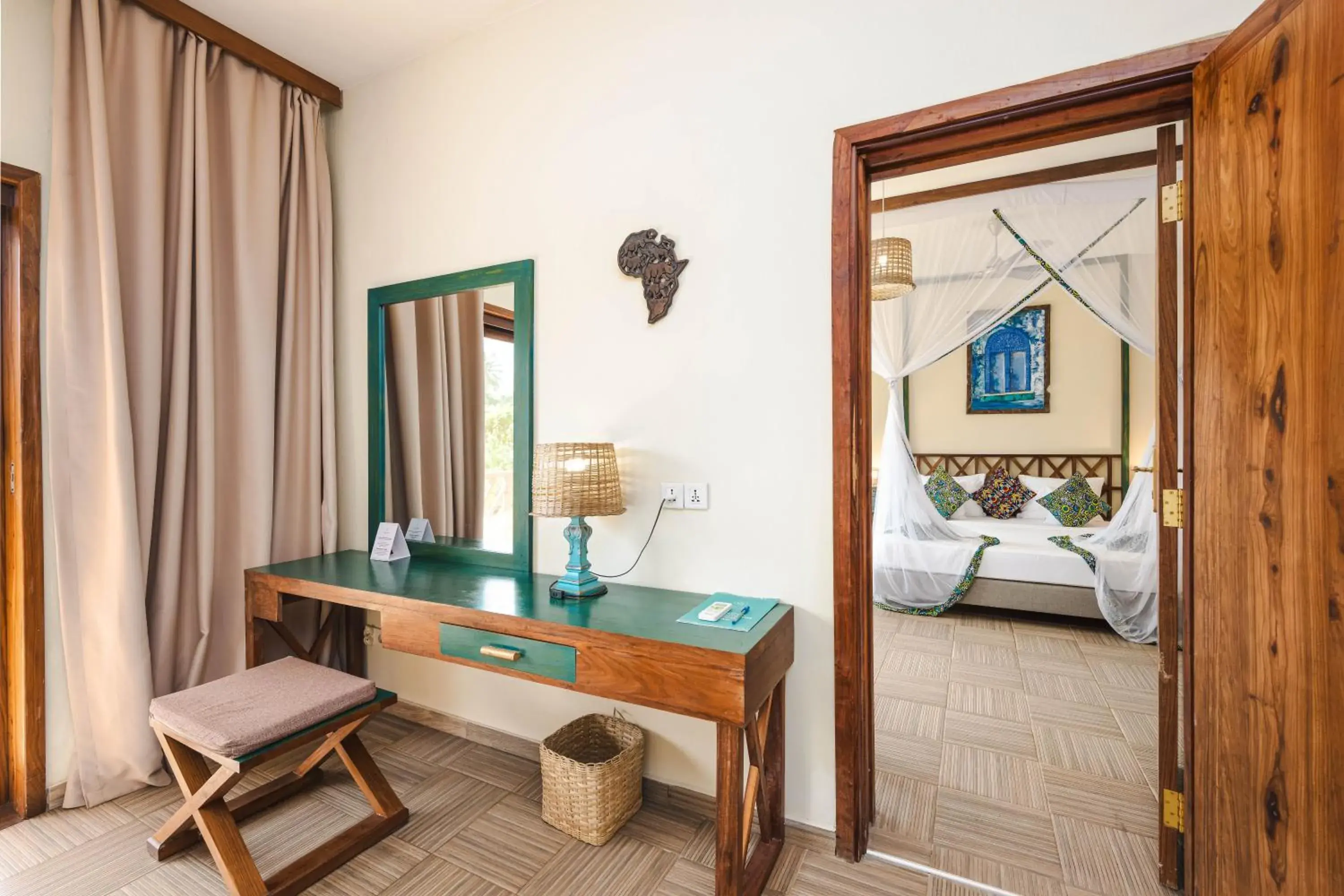 Photo of the whole room, Bed in Zanzibar Queen Hotel Photo of the whole room, Bed in Zanzibar Queen Hotel