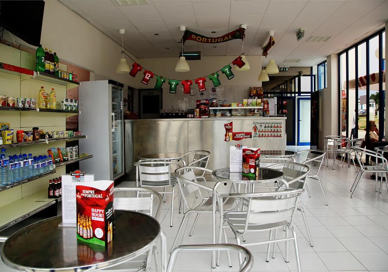 On-site shops in Parque de Campismo Orbitur Canidelo