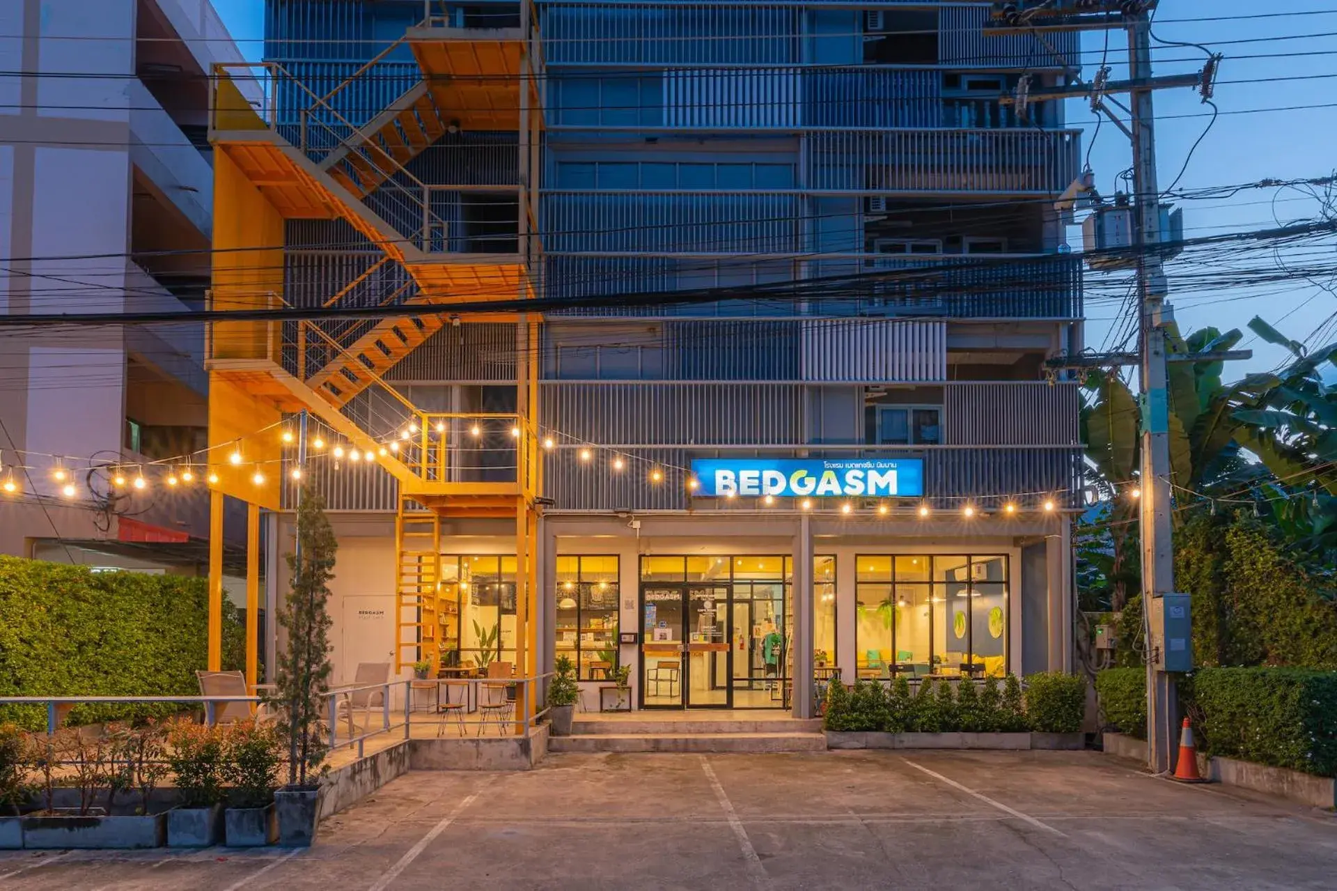 Facade/entrance in BEDGASM Hotel x Cafe Nimman Facade/entrance in BEDGASM Hotel x Cafe Nimman