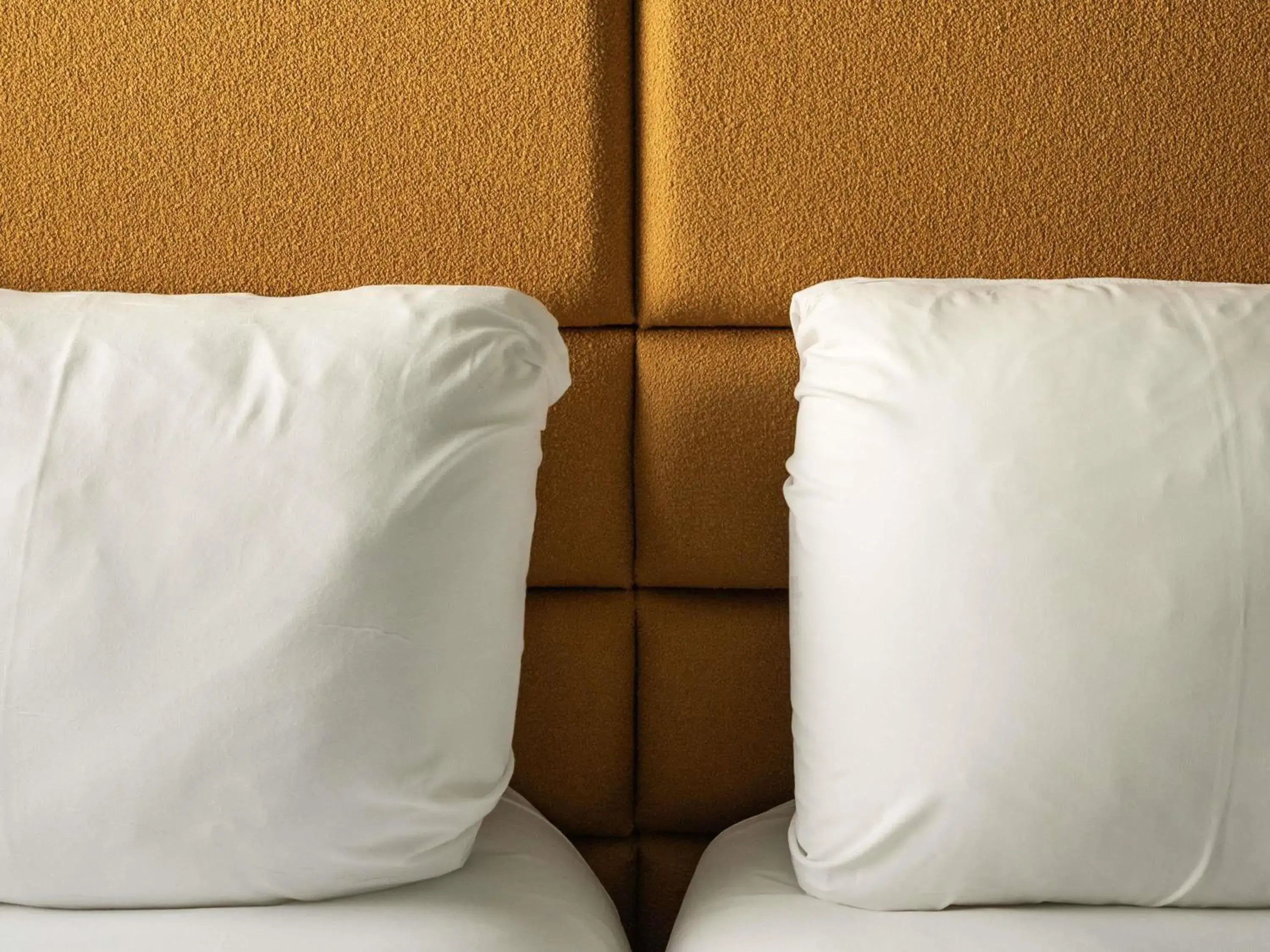 Bedroom in ibis Styles Brugge Centrum Bedroom in ibis Styles Brugge Centrum