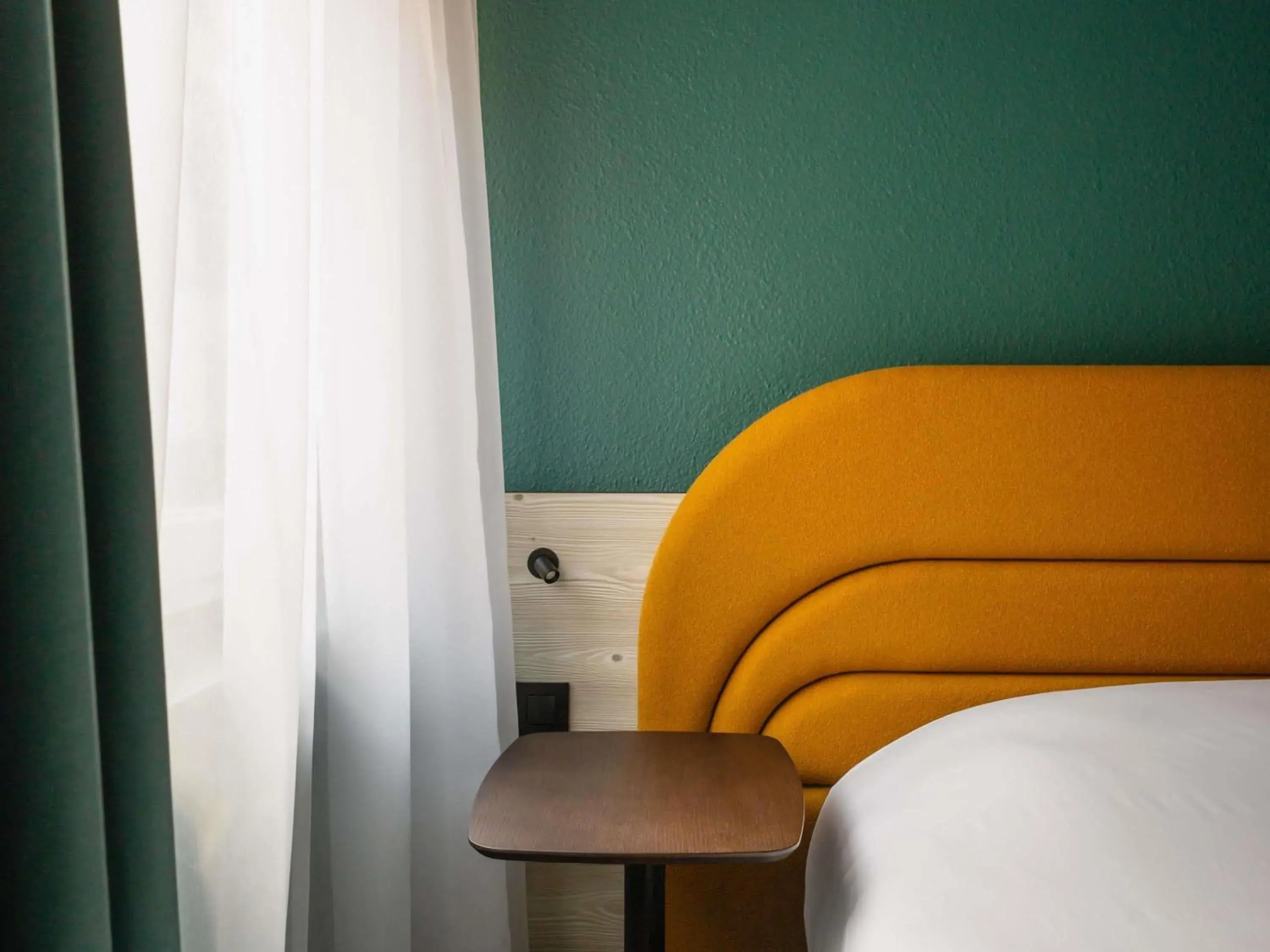 Bedroom, Bed in ibis Styles Brugge Centrum Bedroom, Bed in ibis Styles Brugge Centrum