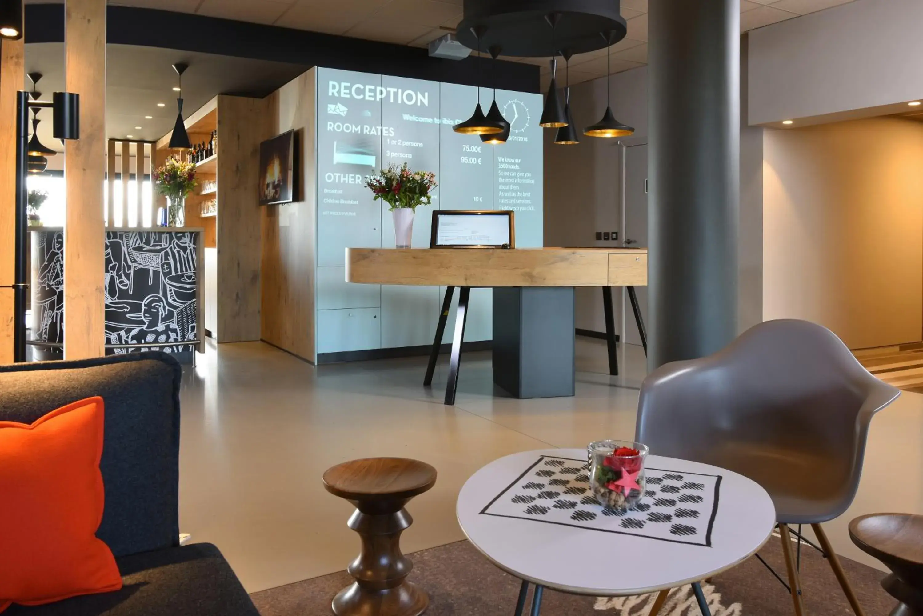 Lobby or reception in ibis Charleroi Airport Brussels South Lobby or reception in ibis Charleroi Airport Brussels South