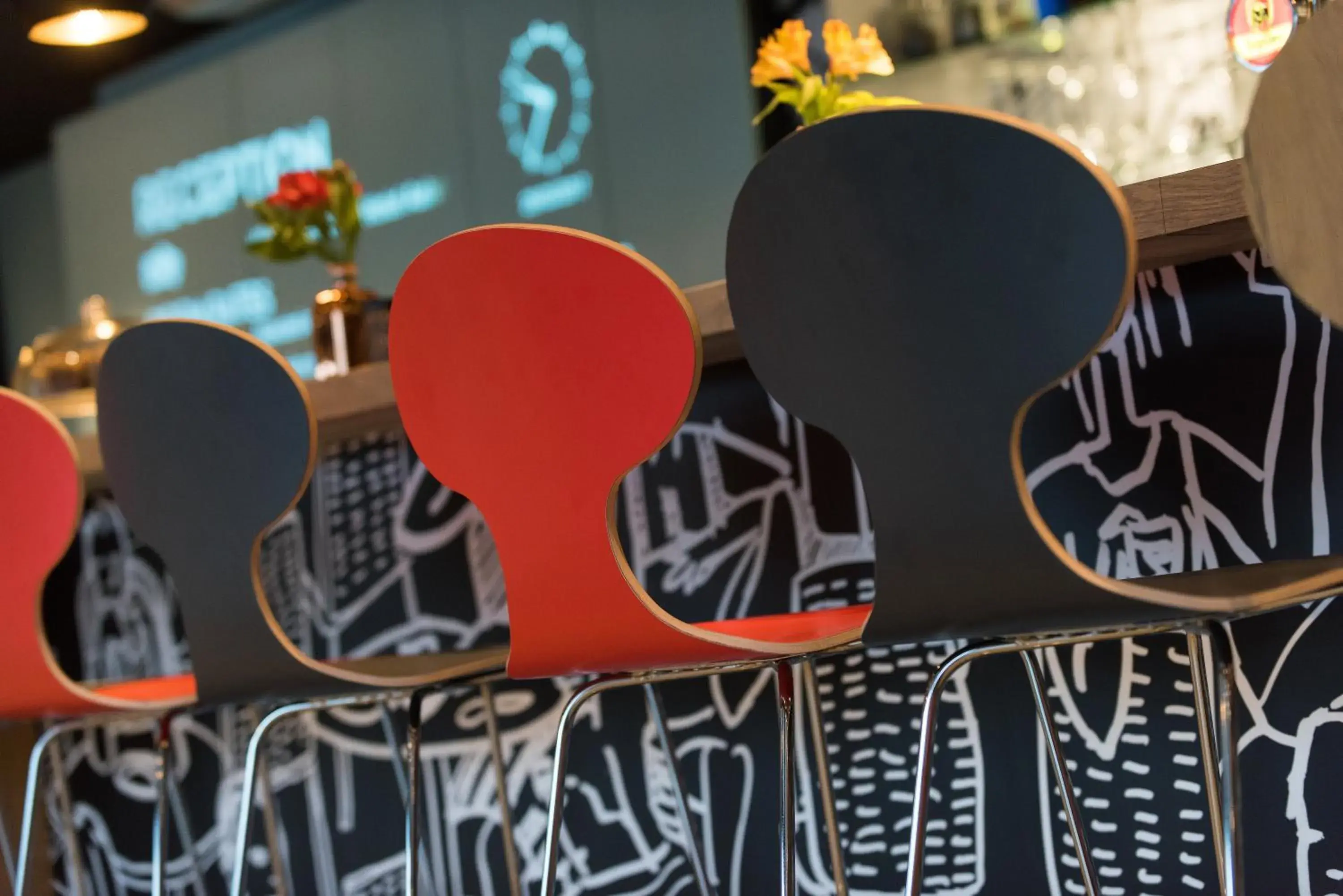 Lounge or bar in ibis Charleroi Airport Brussels South Lounge or bar in ibis Charleroi Airport Brussels South