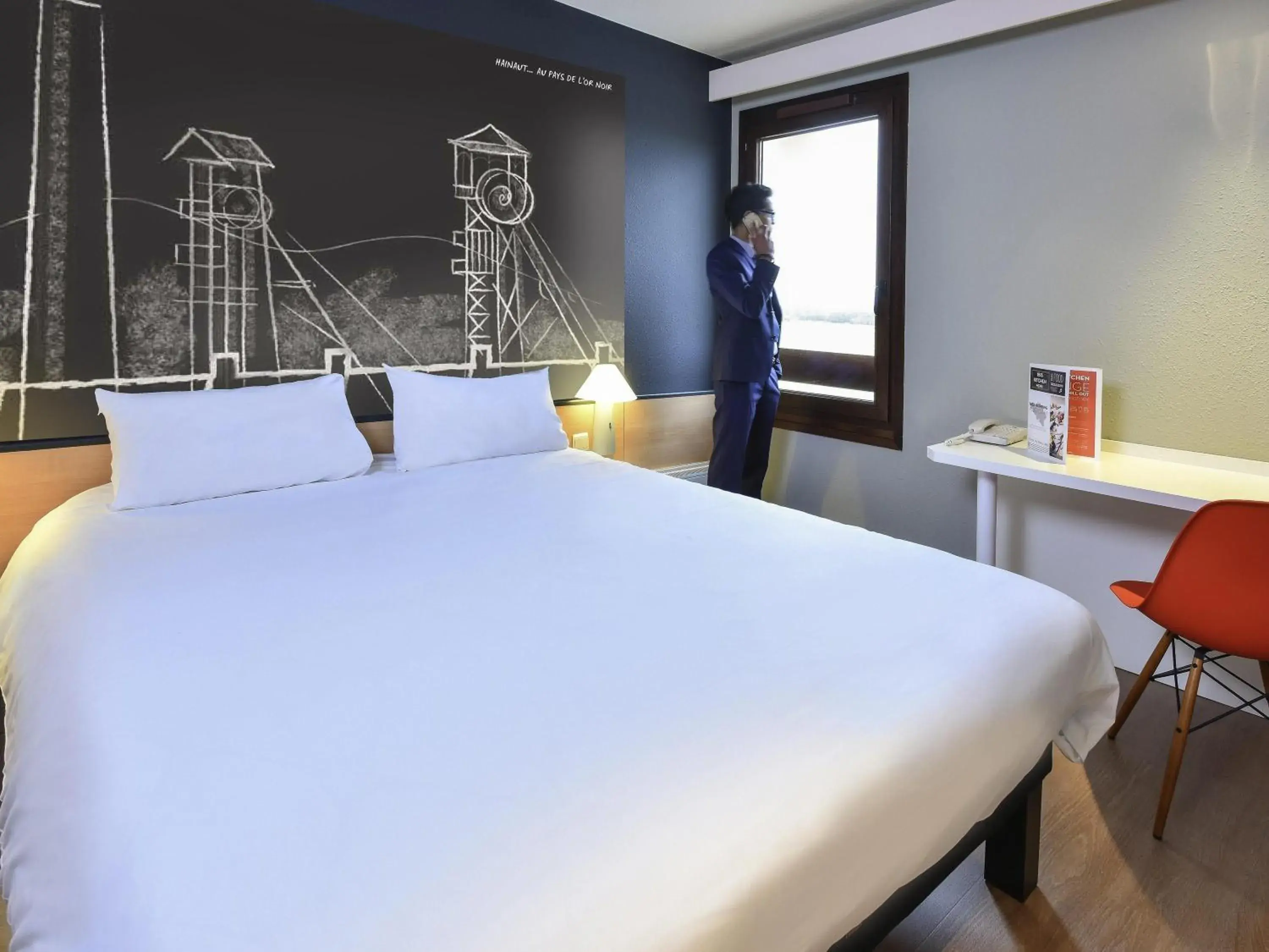 Bedroom, Bed in ibis Charleroi Airport Brussels South Bedroom, Bed in ibis Charleroi Airport Brussels South