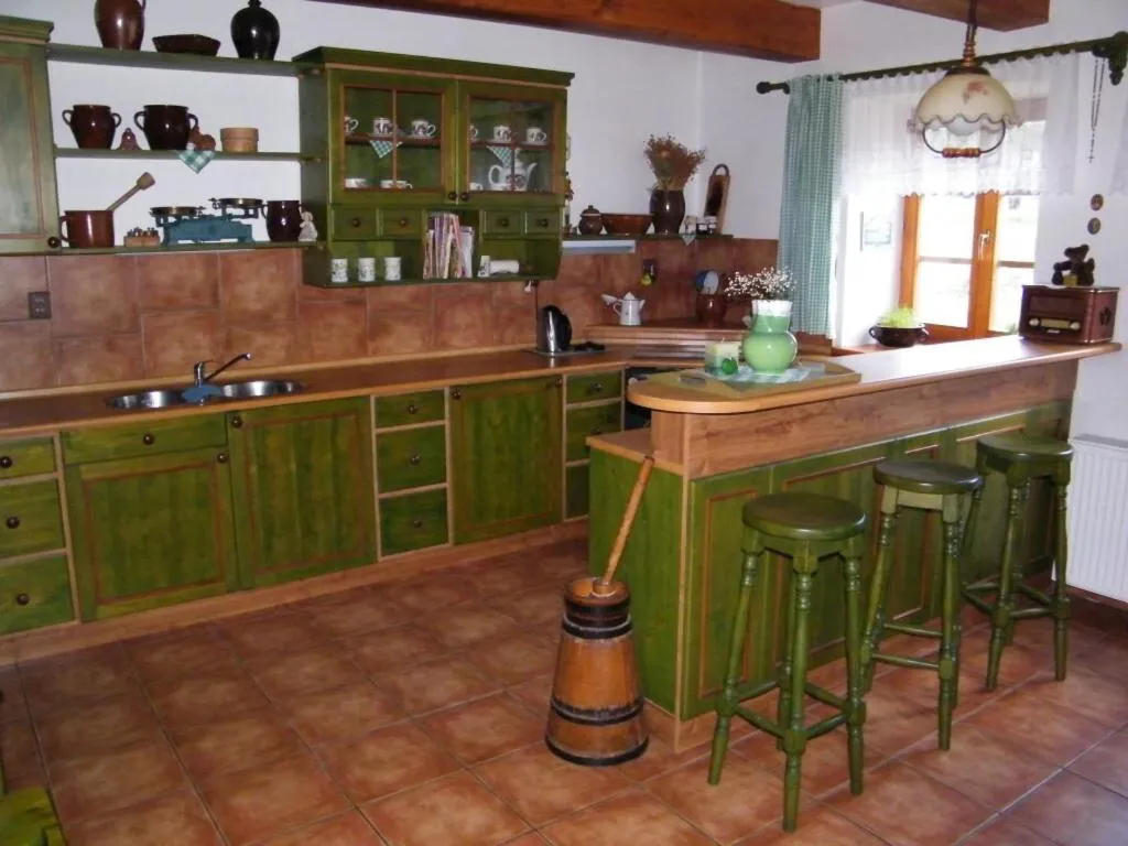 Kitchen or kitchenette in Chalupa u Smrčiny