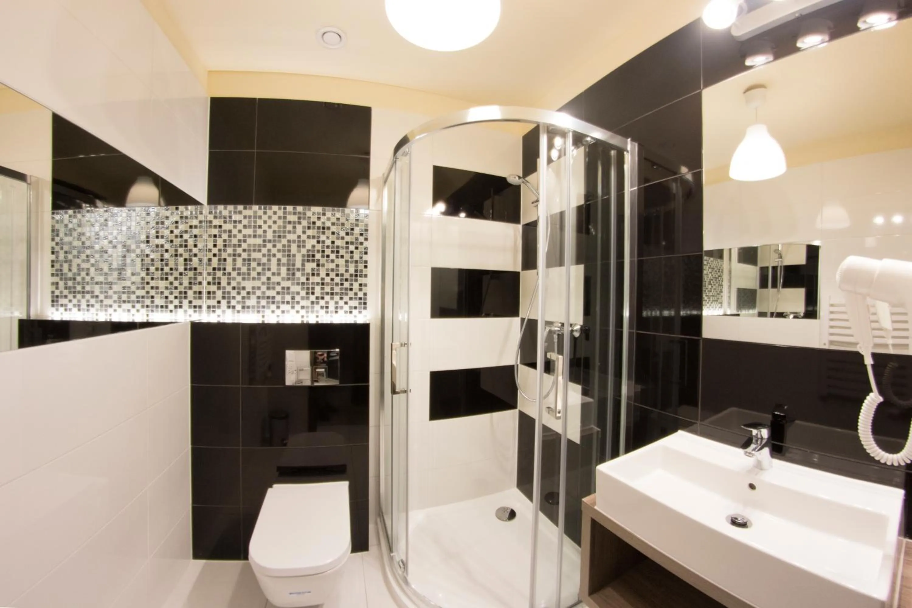 Bathroom in Yourplace M57 Apartments
