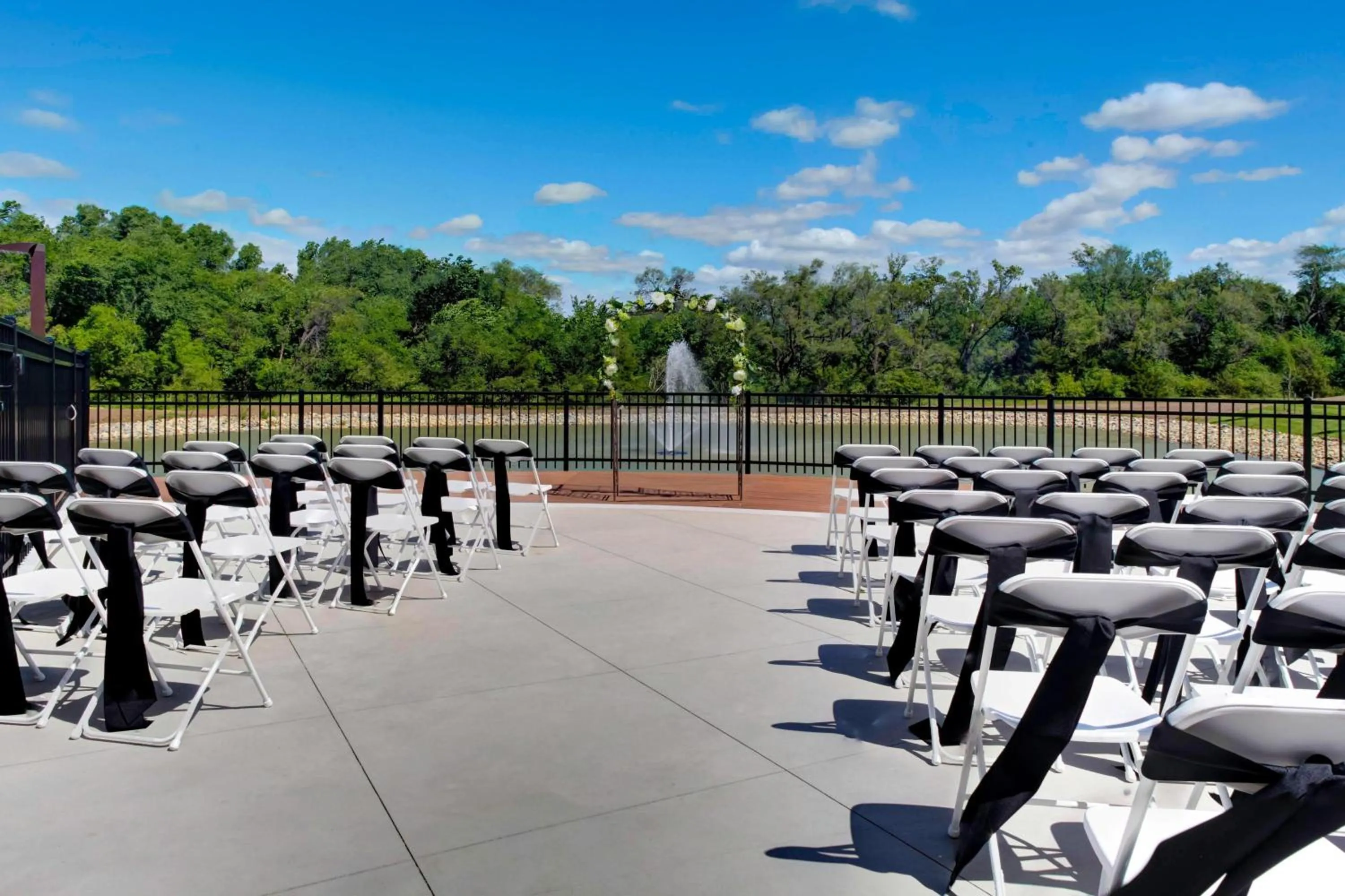 Banquet/Function facilities in Aloft Wichita