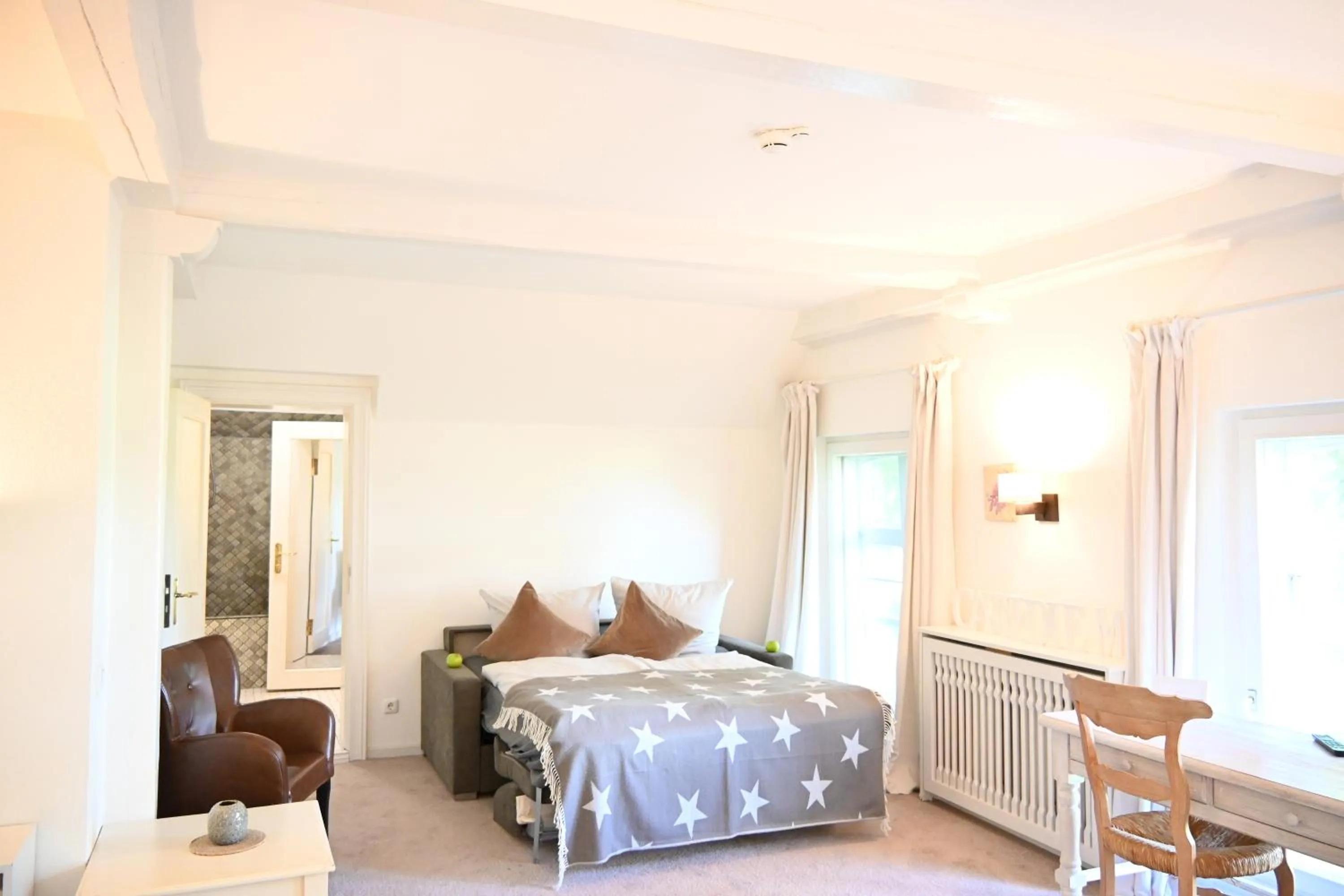 Bed in Landsitzhotel und Seminarium Peterhof