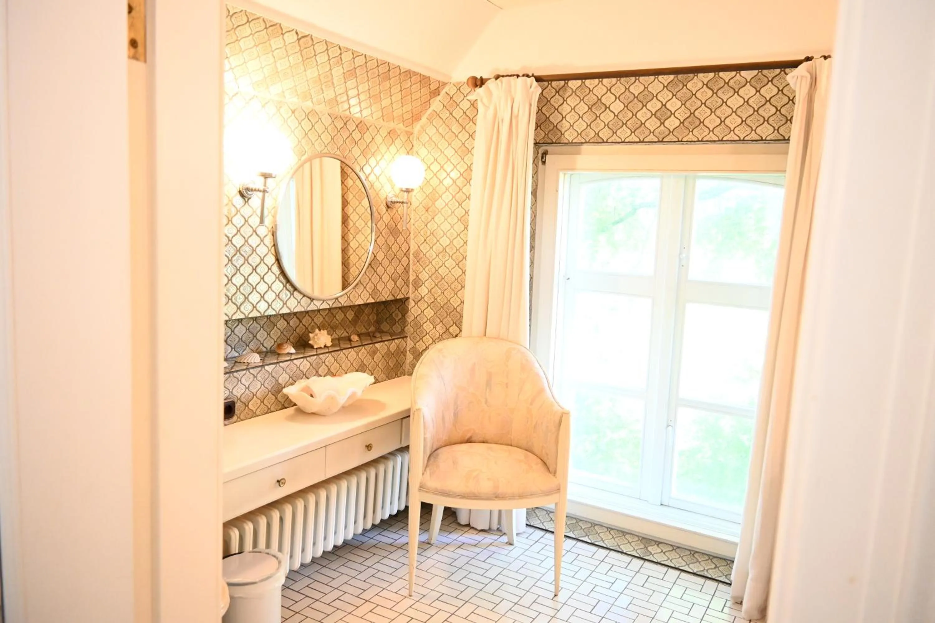 Landsitzhotel und Seminarium Peterhof