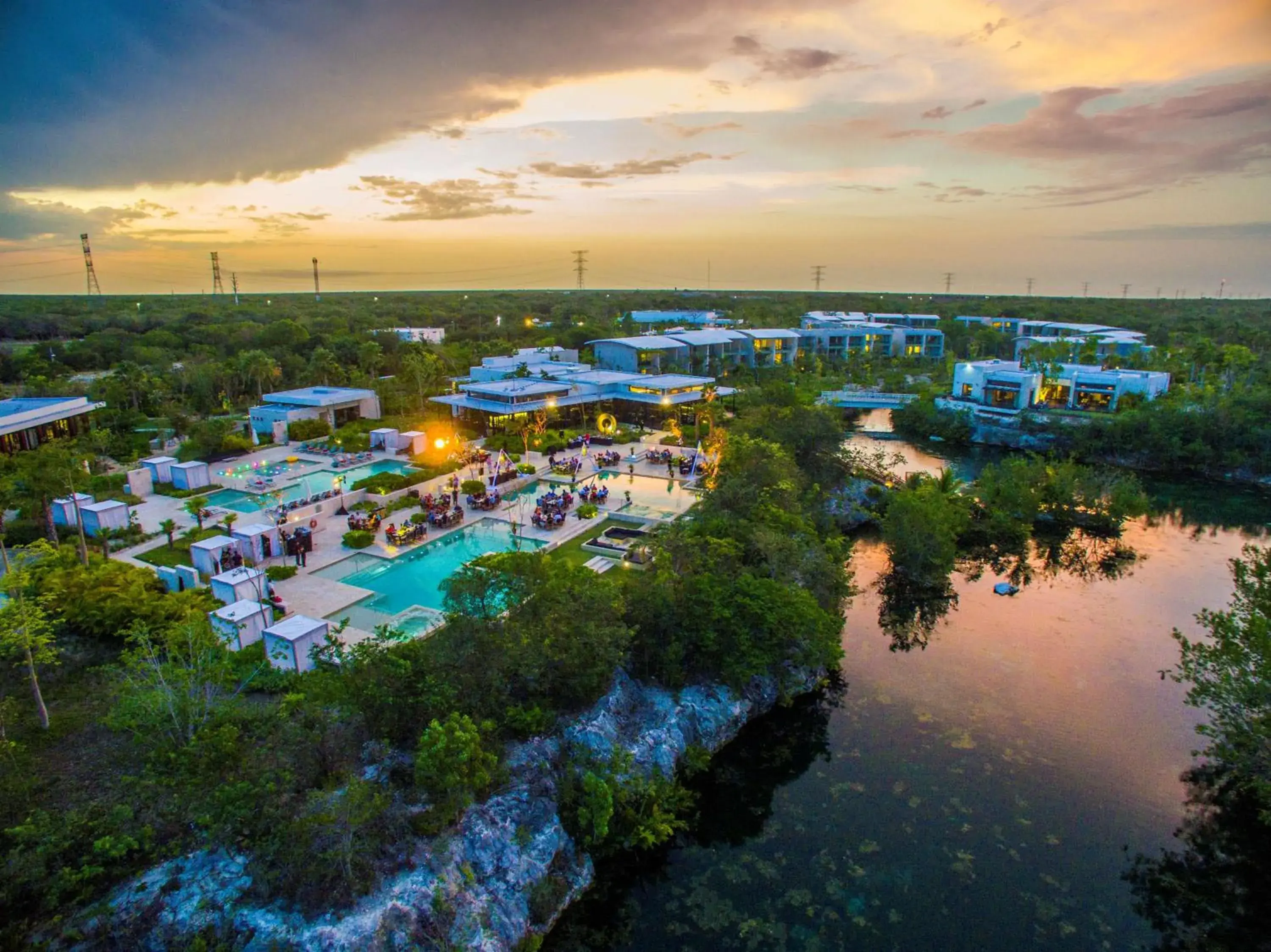 Pool view in Andaz Mayakoba - a concept by Hyatt Pool view in Andaz Mayakoba - a concept by Hyatt