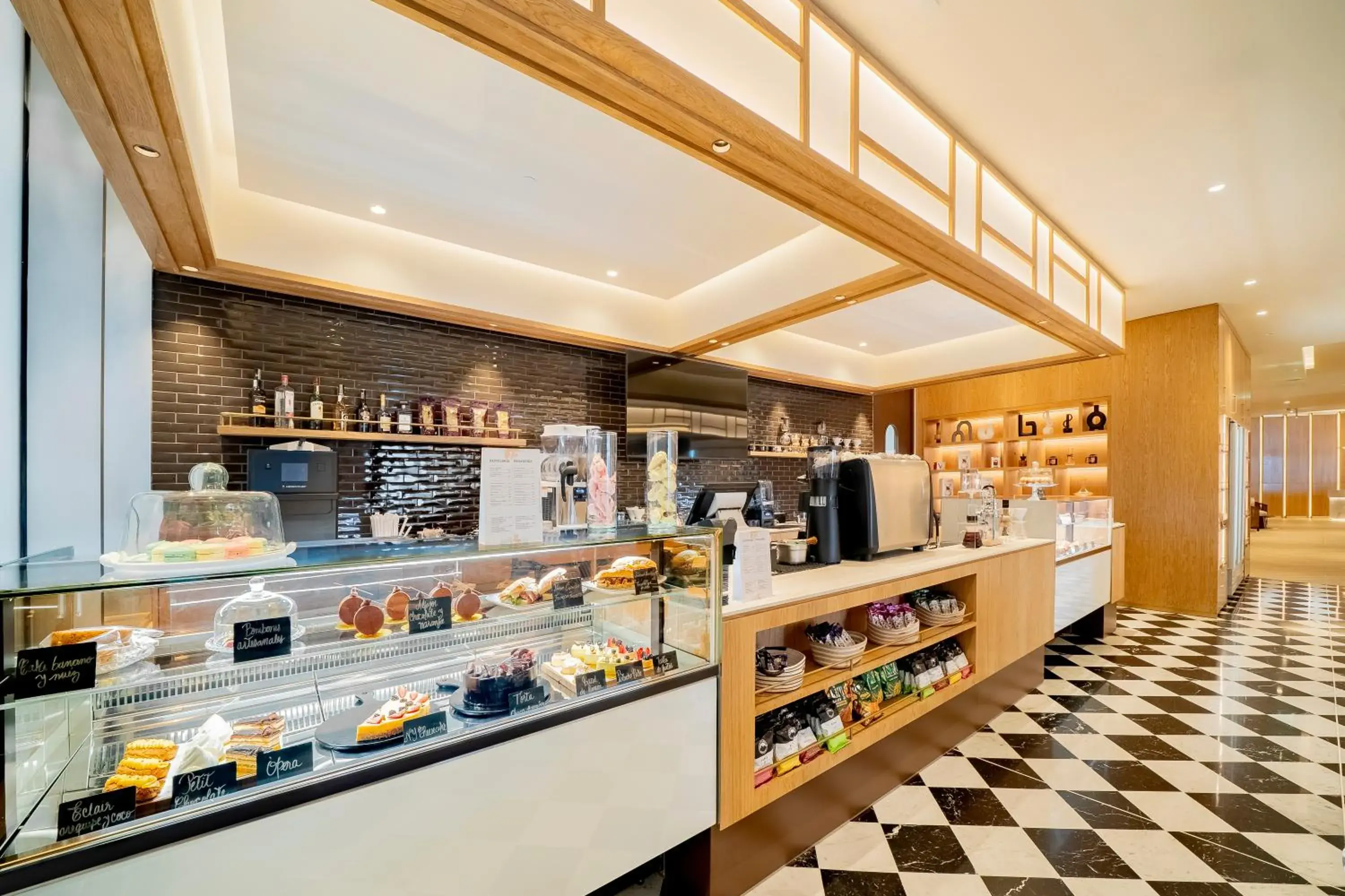 Restaurant/places to eat in Hyatt Regency Cartagena Restaurant/places to eat in Hyatt Regency Cartagena