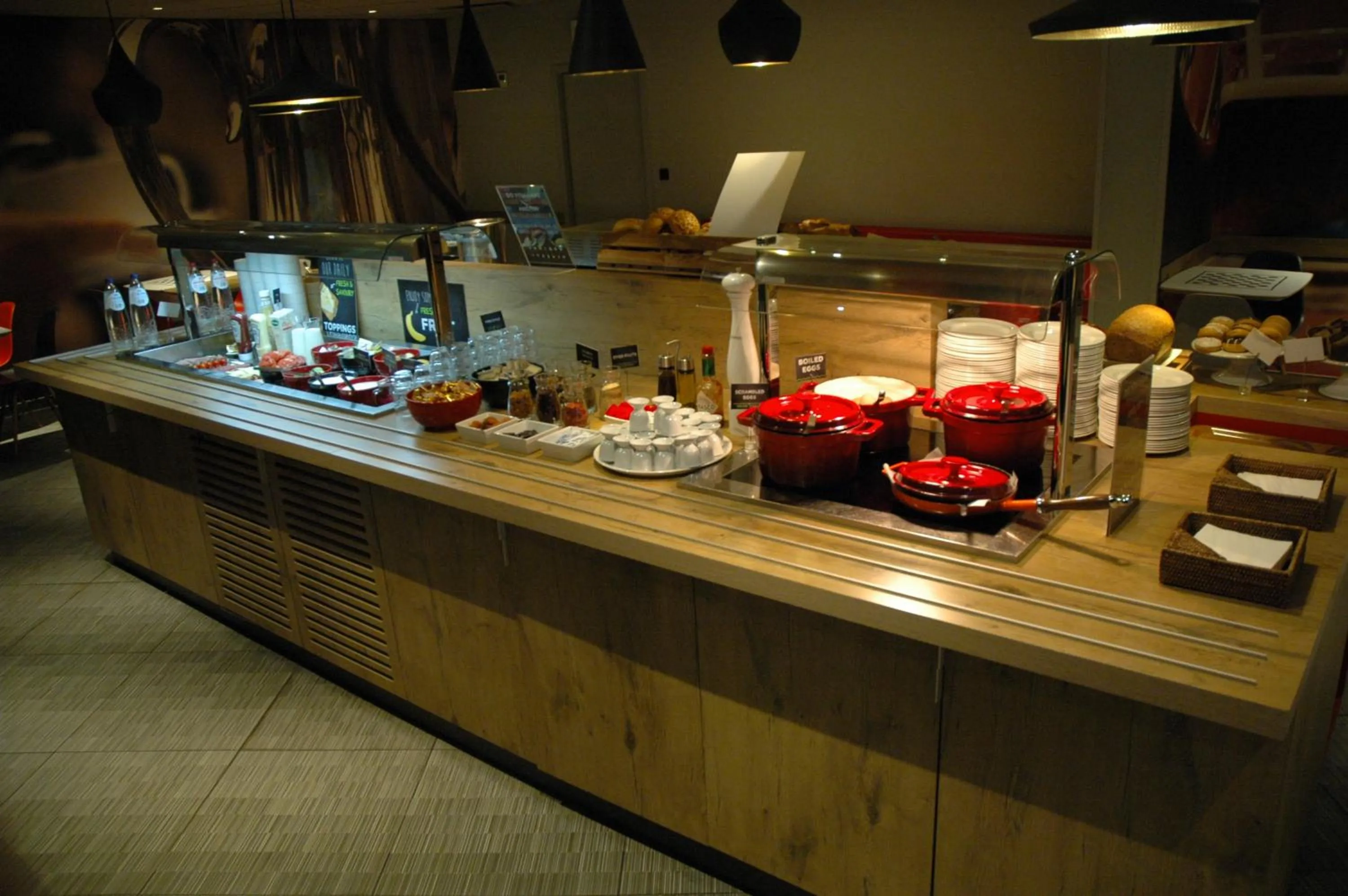 Buffet breakfast in ibis Gent Centrum St. Baafs Kathedraal