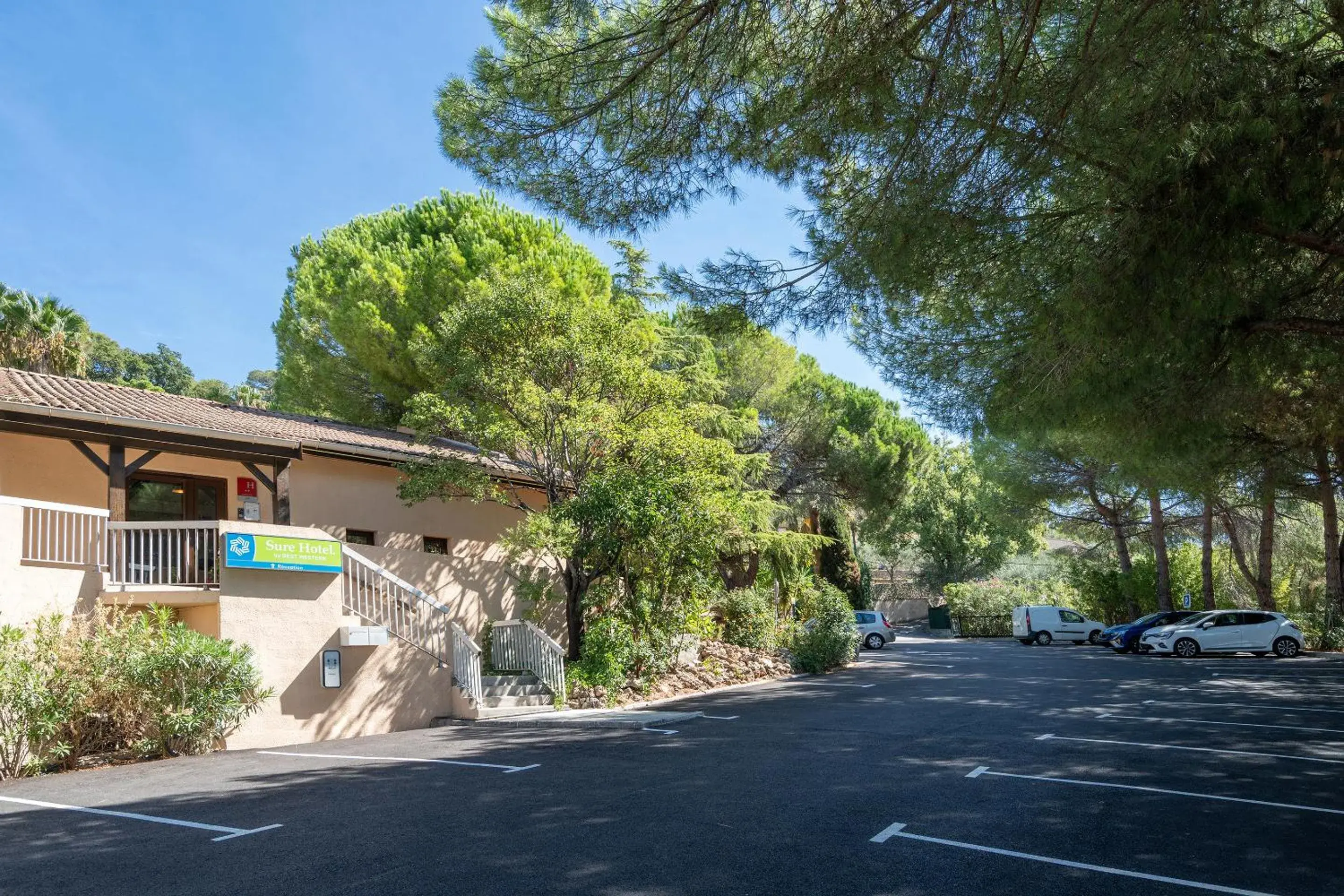 Sure Hotel by Best Western Mougins Belvedere Sure Hotel by Best Western Mougins Belvedere