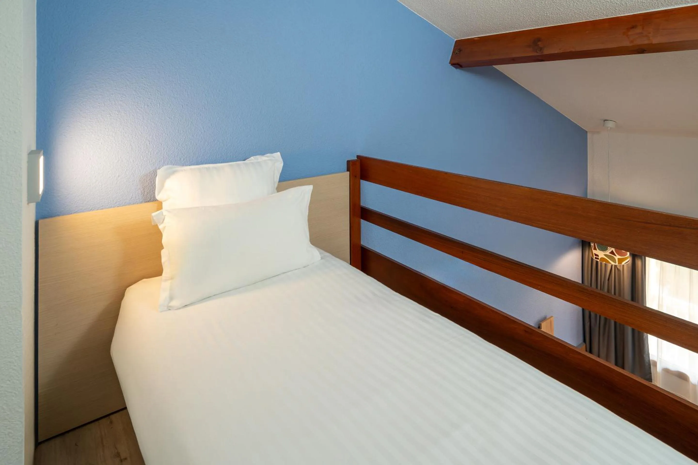 Bed in Sure Hotel by Best Western Mougins Belvedere