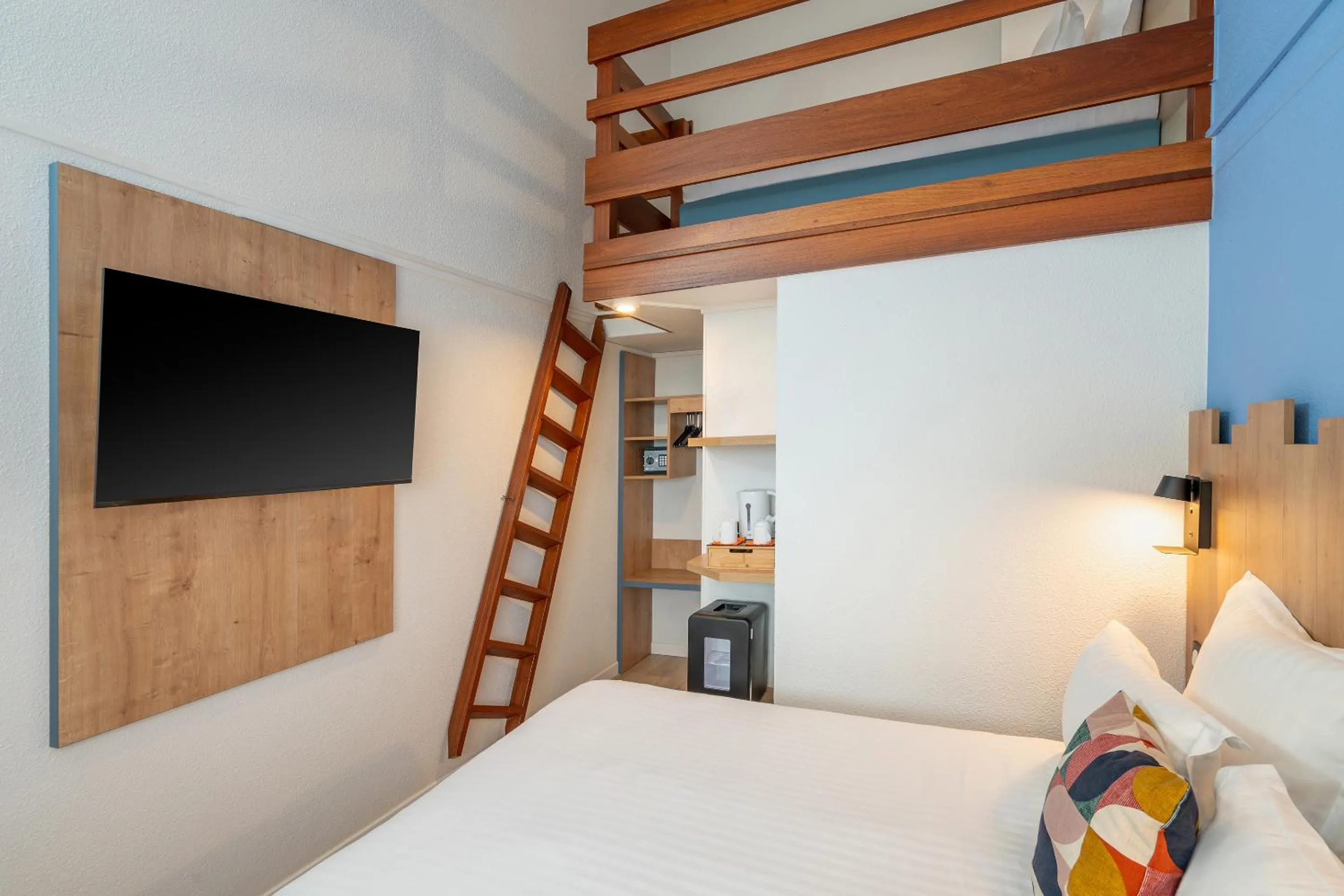 Bed in Sure Hotel by Best Western Mougins Belvedere