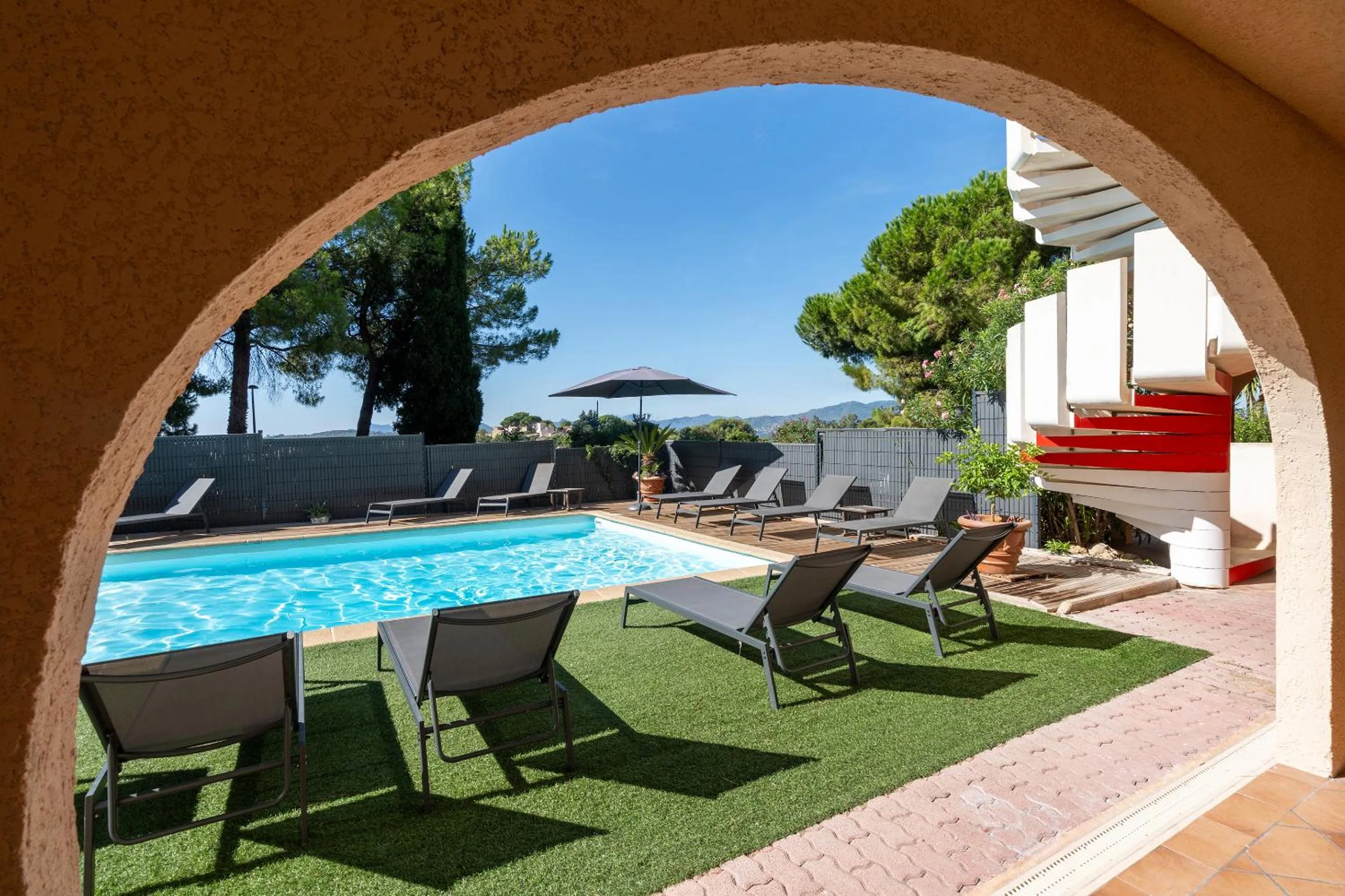 Swimming pool in Sure Hotel by Best Western Mougins Belvedere
