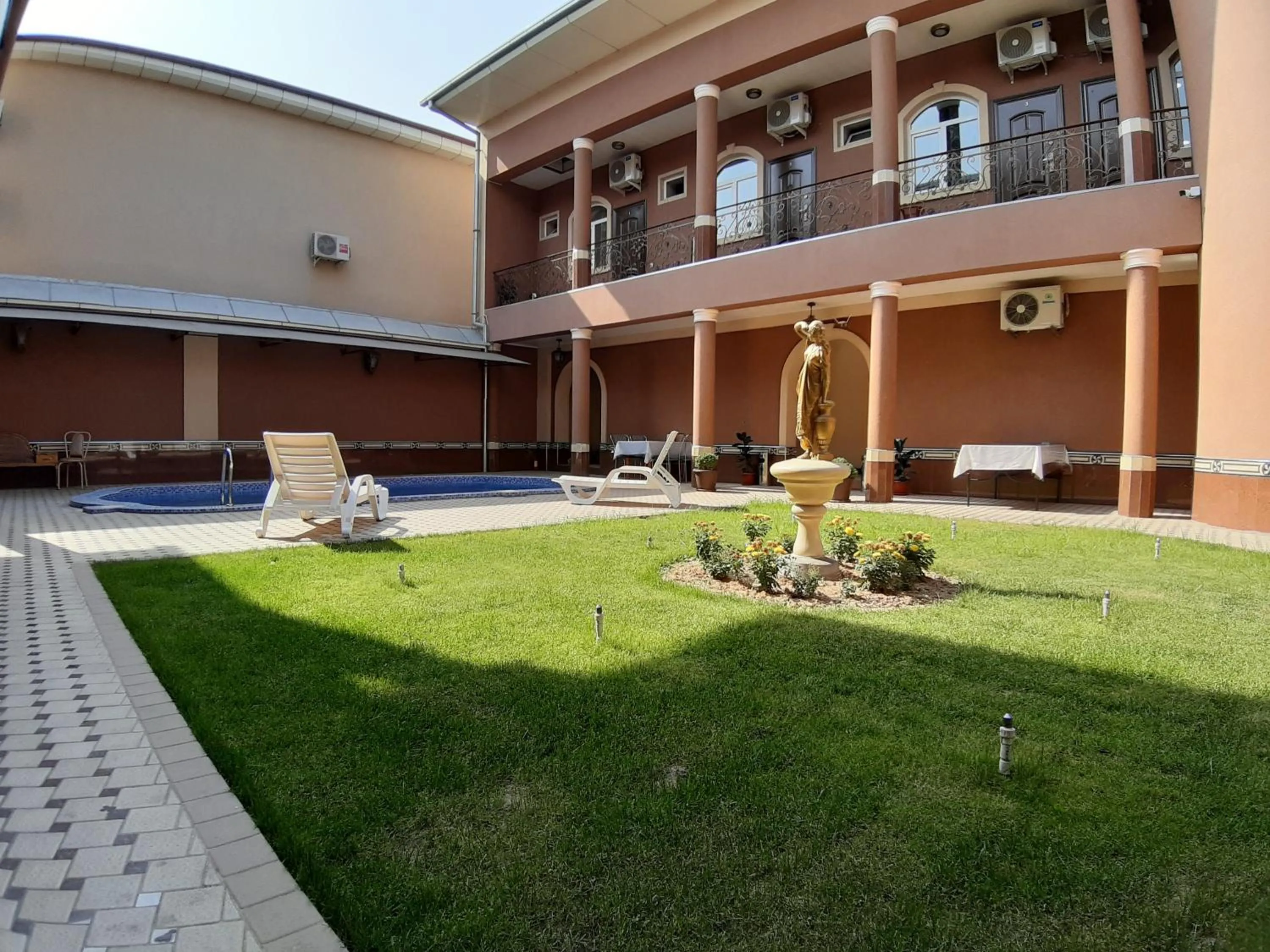 Sarbon Hotel Tashkent