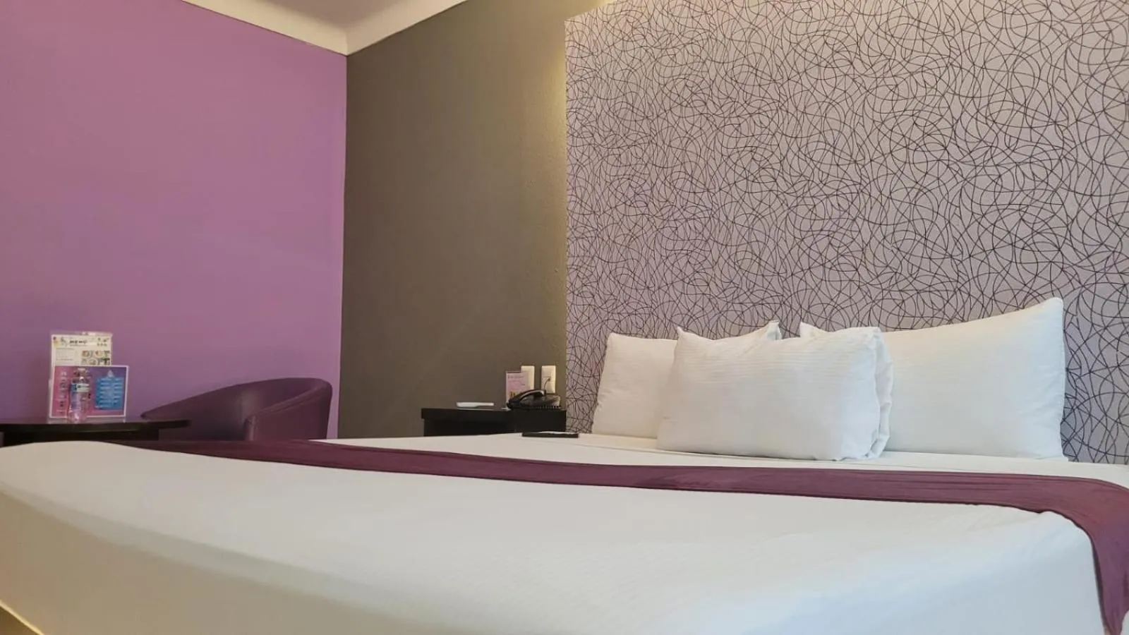 Bedroom, Bed in Motel Real de Queretaro