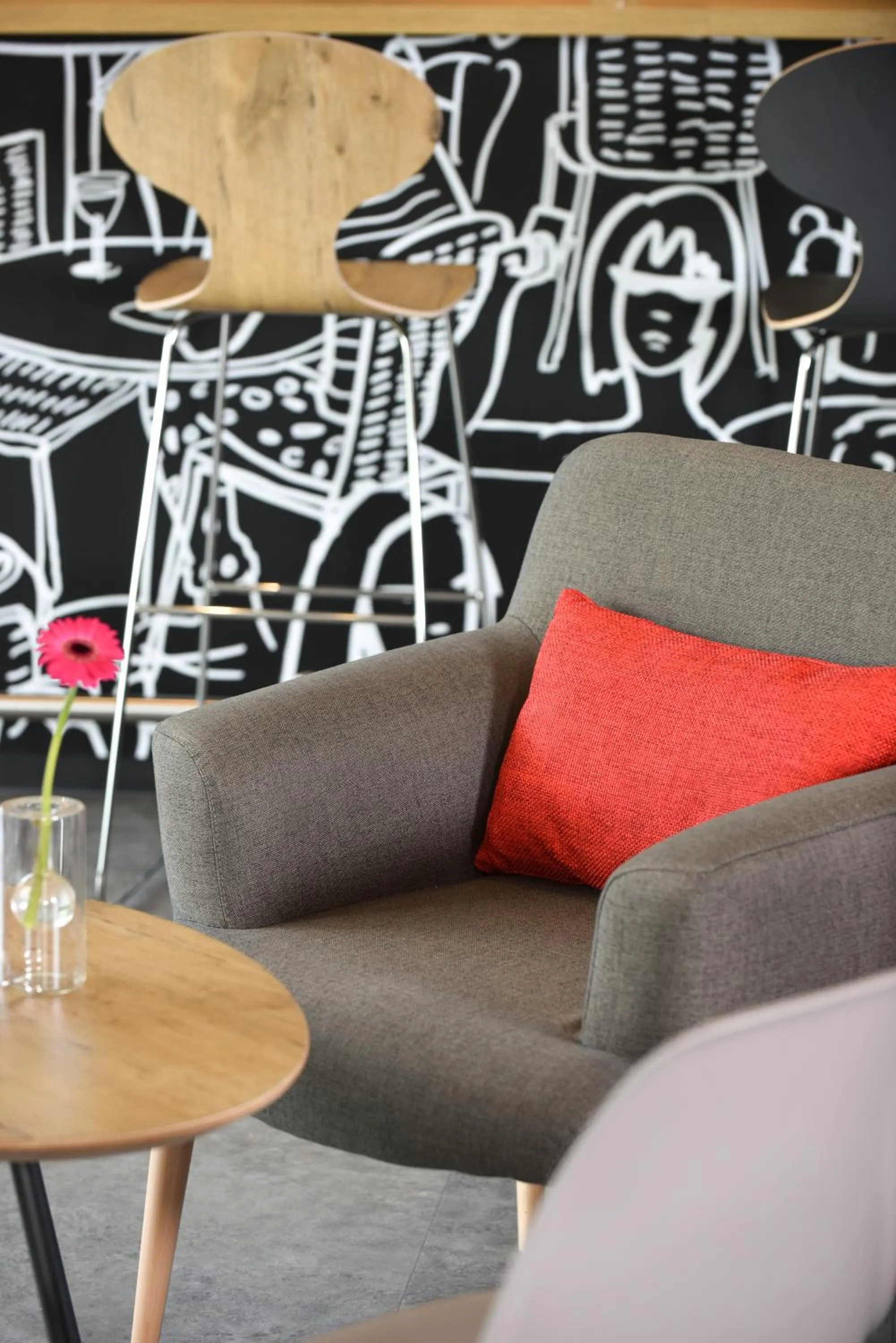 Living room in ibis Dinant Centre