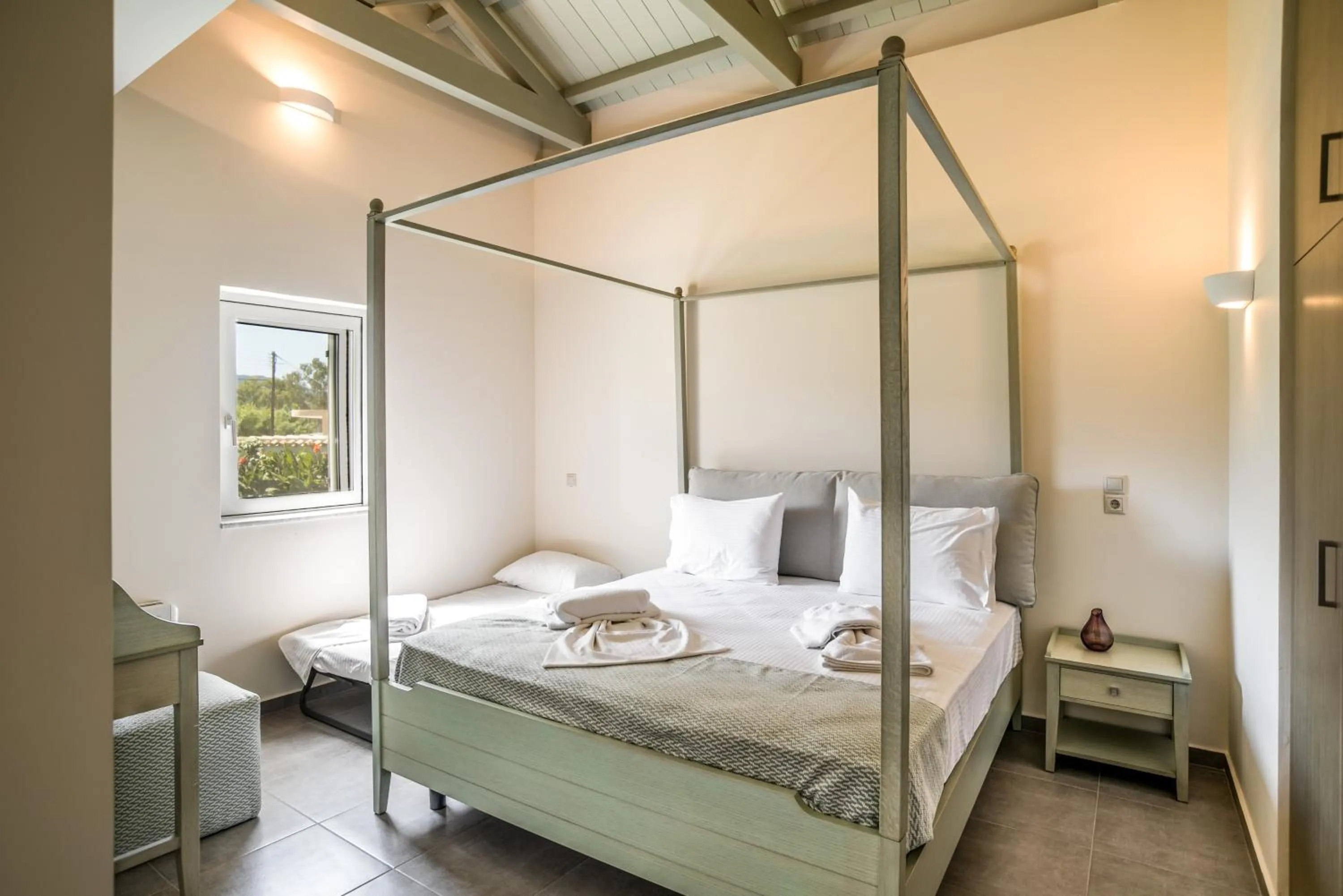 Bedroom, Bed in Three Stars Luxury Villas