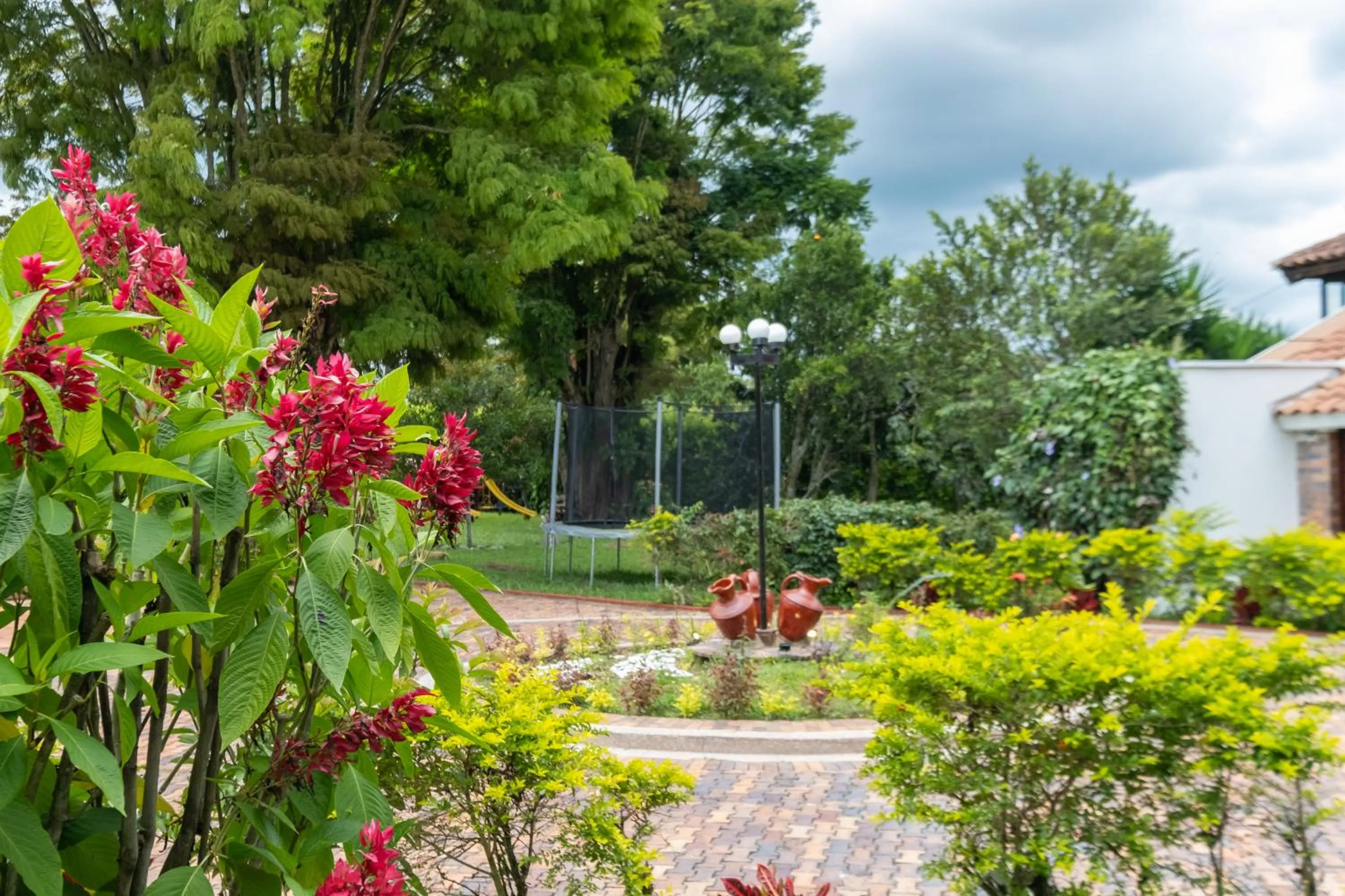 Day in Hotel Chalet El Castillo by Majuva