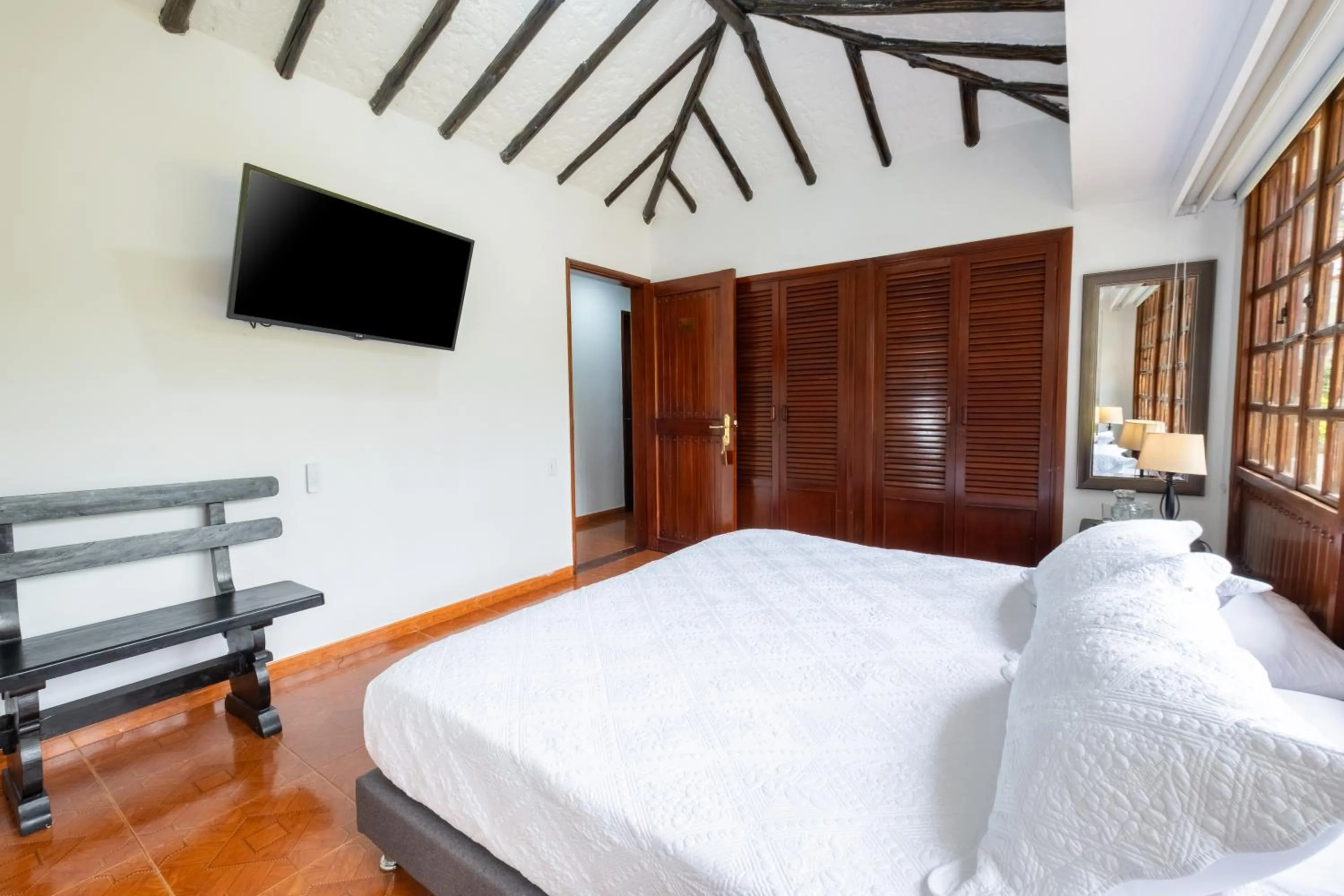 Bed in Hotel Chalet El Castillo by Majuva