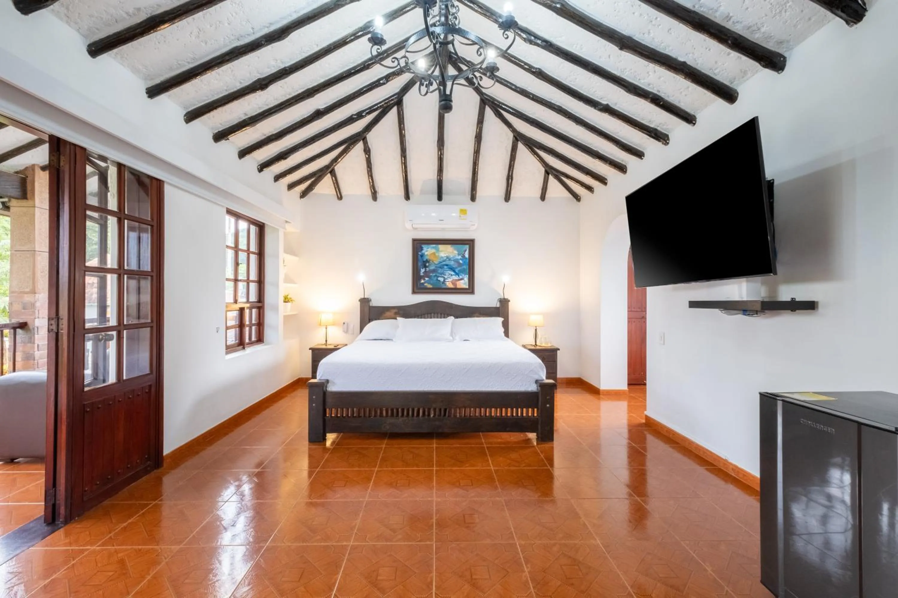 Bed in Hotel Chalet El Castillo by Majuva