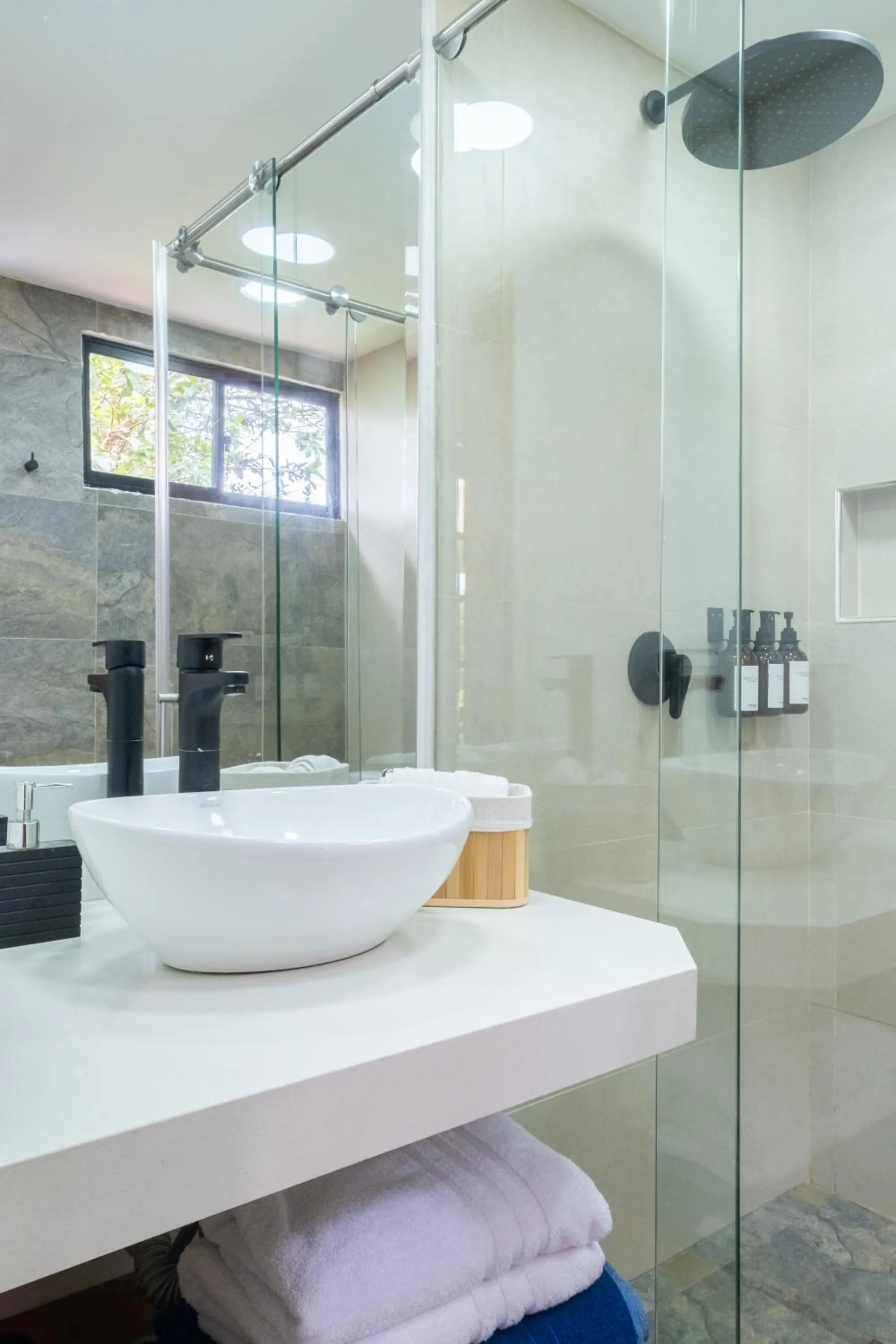 Hotel Chalet El Castillo by Majuva