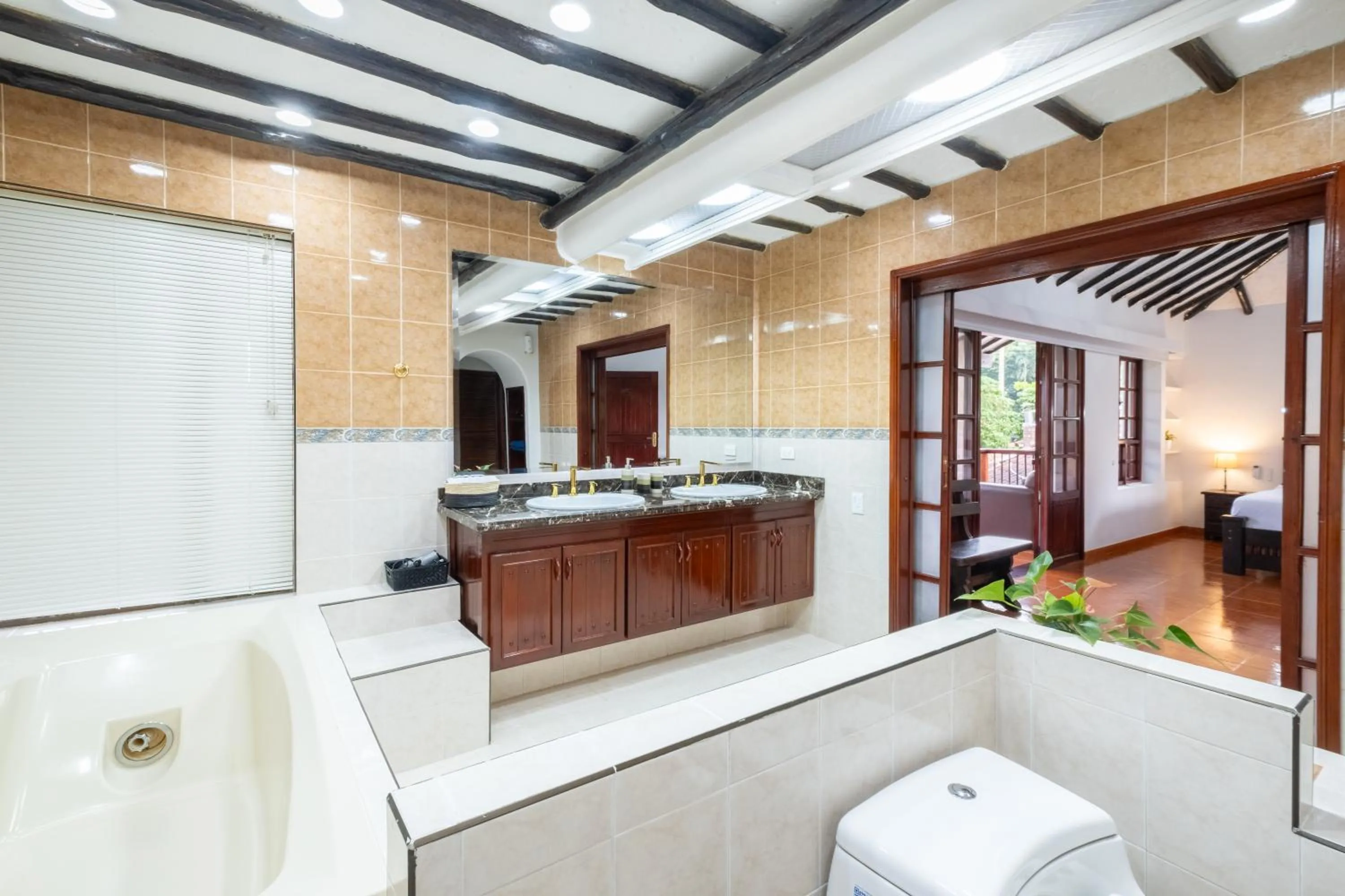 Hotel Chalet El Castillo by Majuva