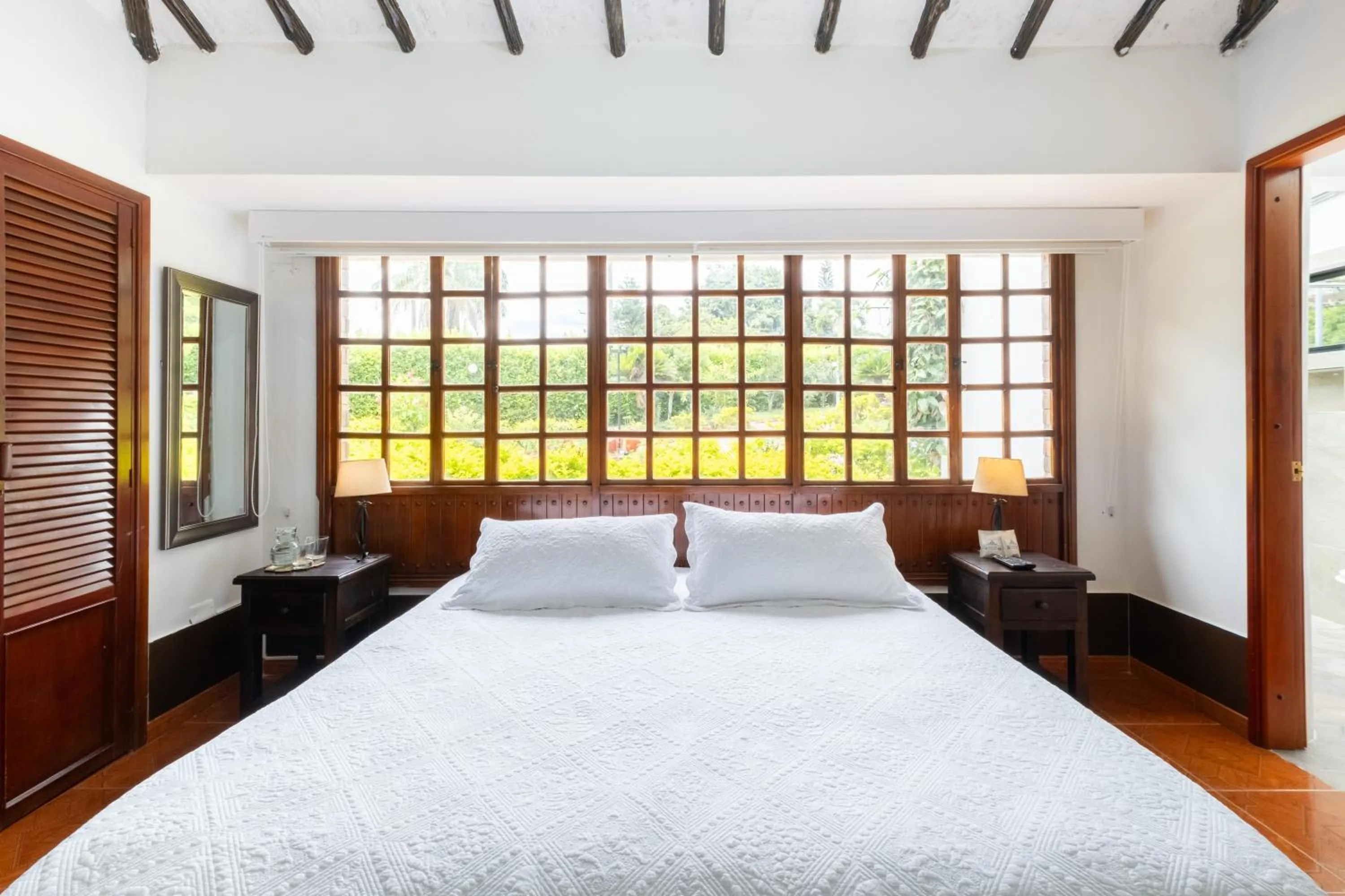 Bed in Hotel Chalet El Castillo by Majuva