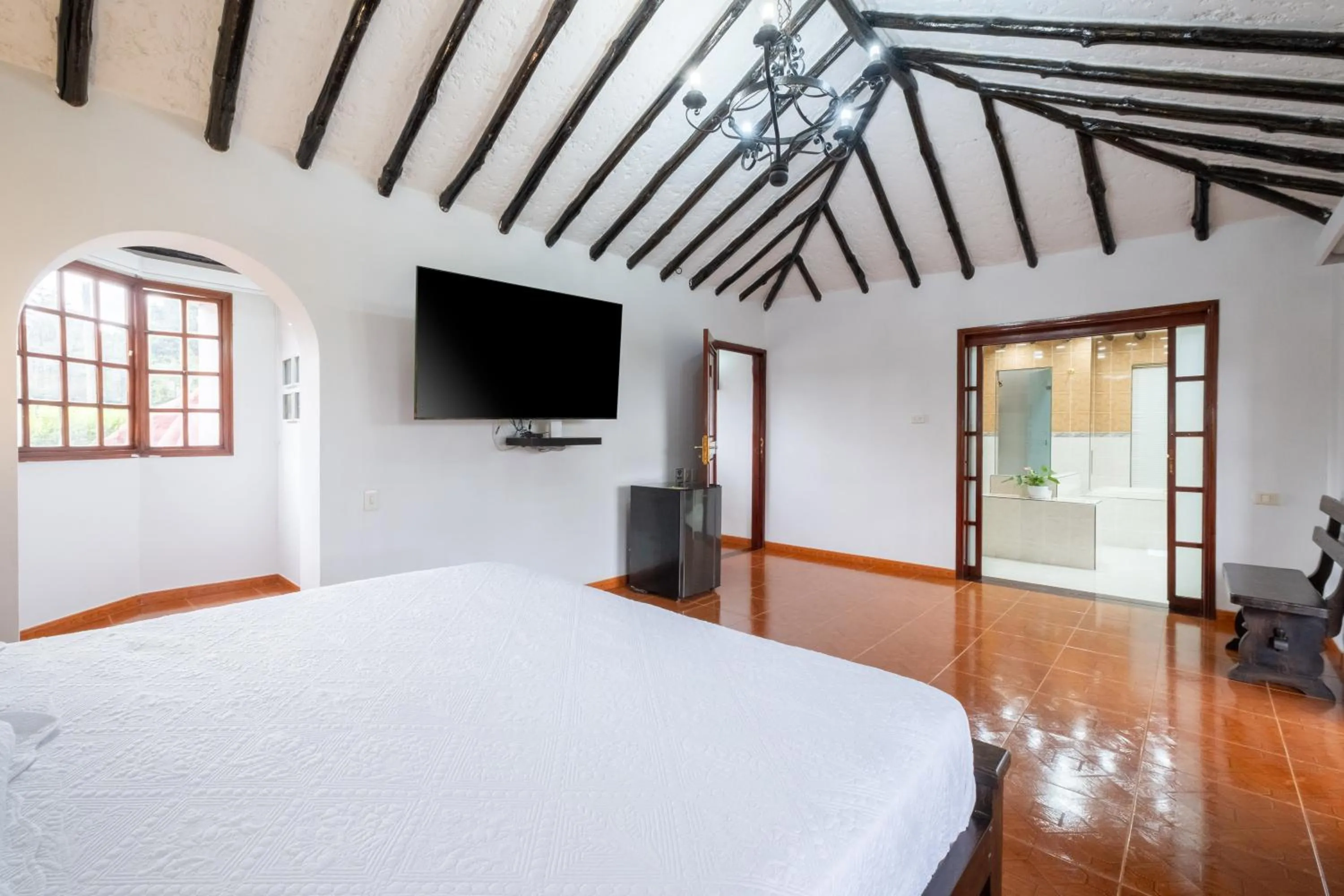 Bed in Hotel Chalet El Castillo by Majuva