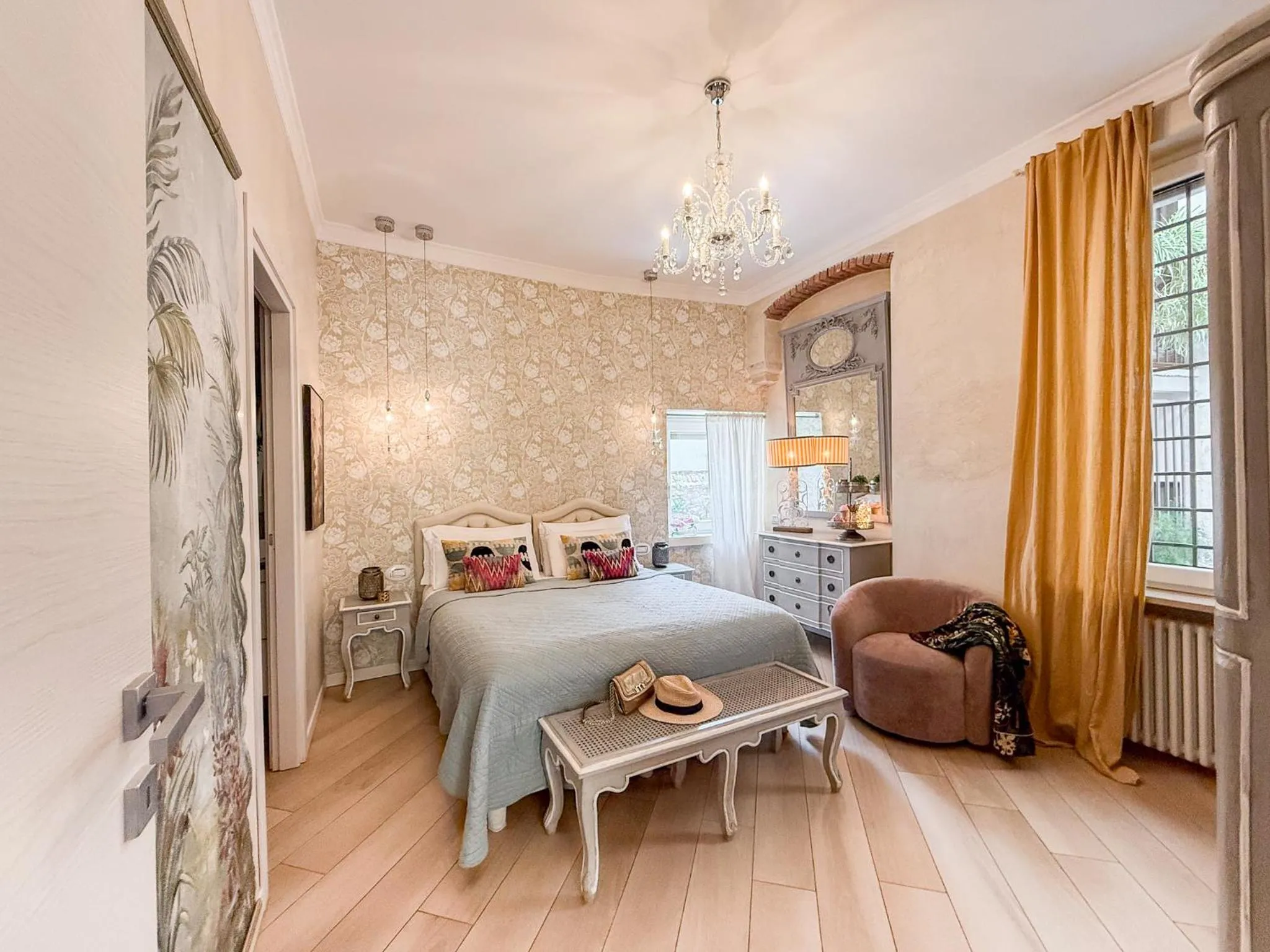La Dolce Vita Boutique Apartment Elegant Terrace Ponte Pietra