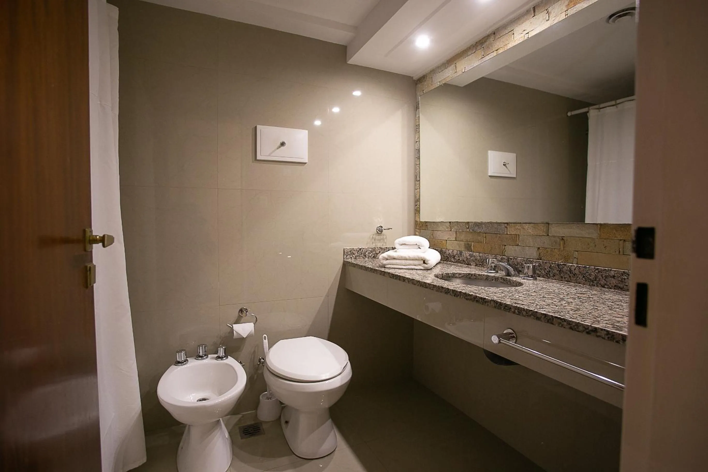 Bathroom in Hotel Dior