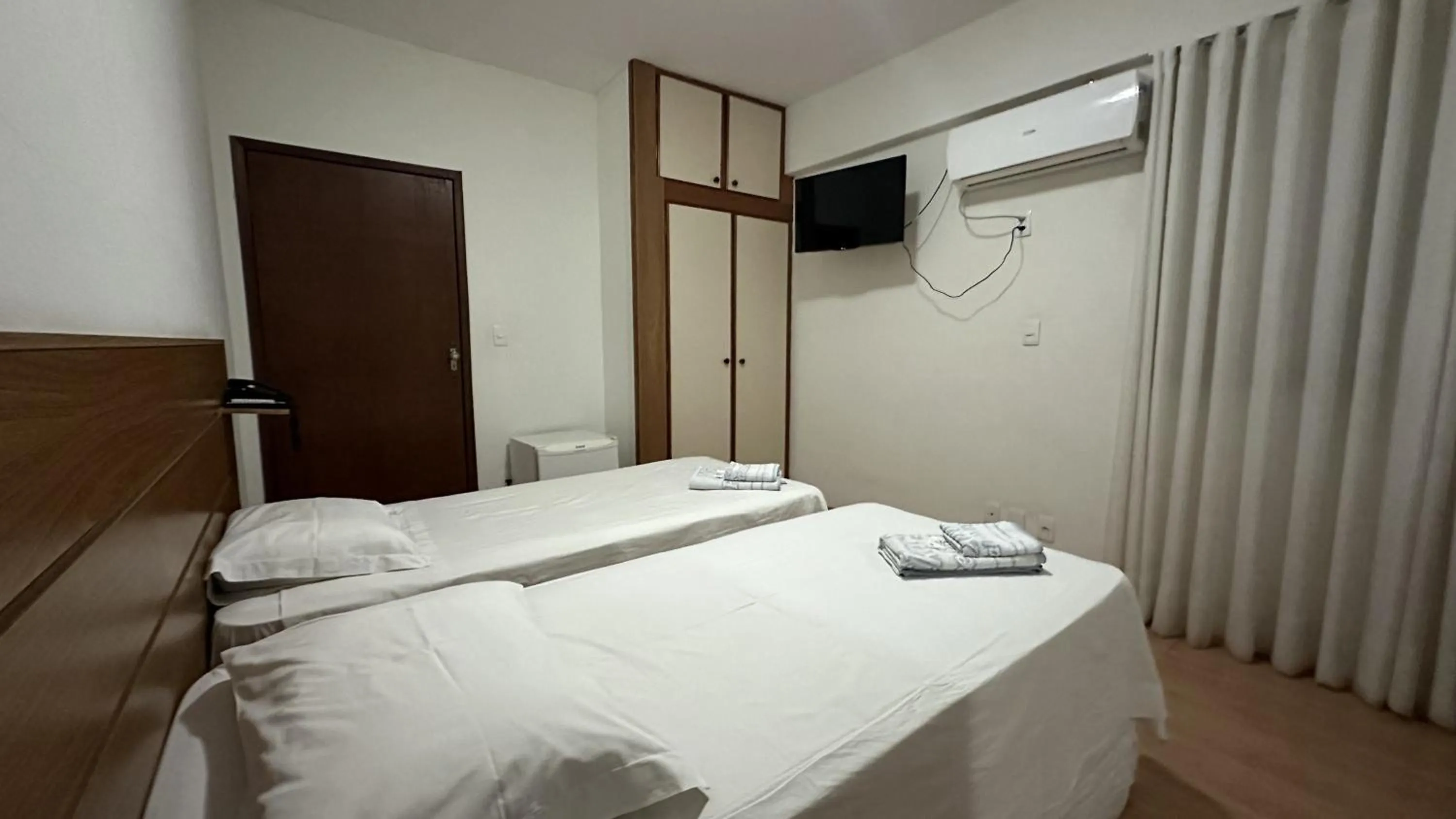 Bed in Xikus Palace Hotel