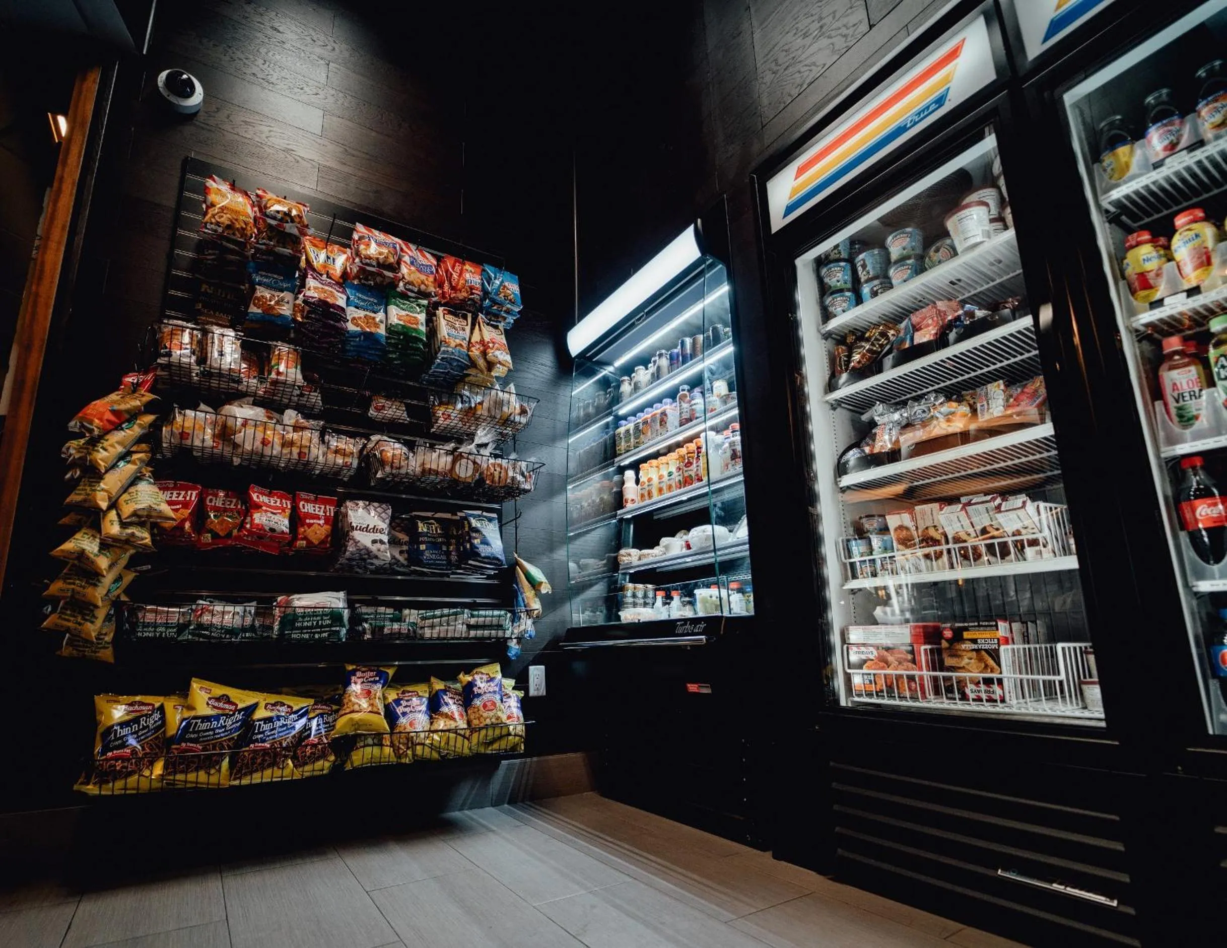 Shopping Area in Feather Factory Hotel