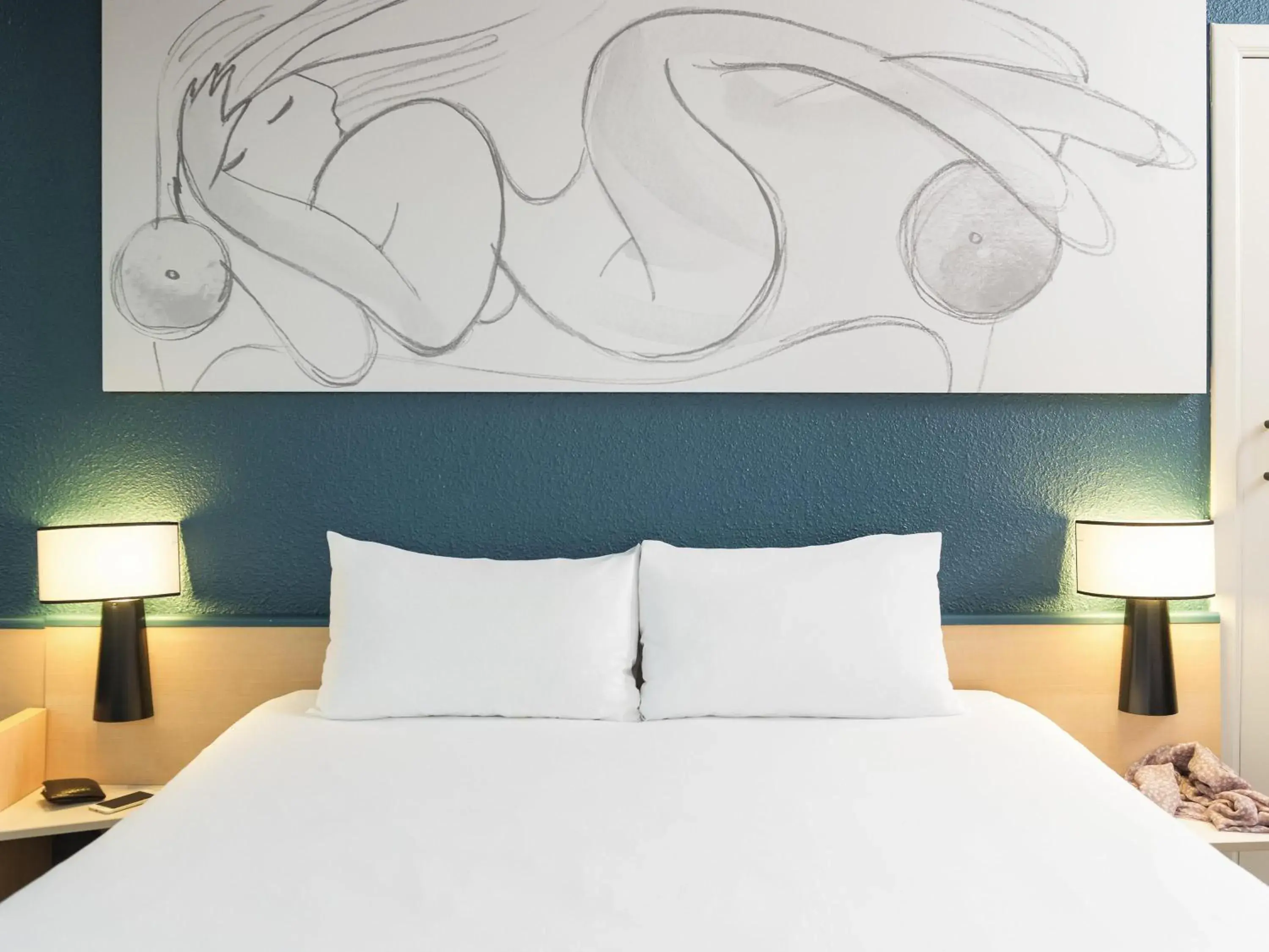 Property building, Bed in ibis Liège Centre Opéra Property building, Bed in ibis Liège Centre Opéra