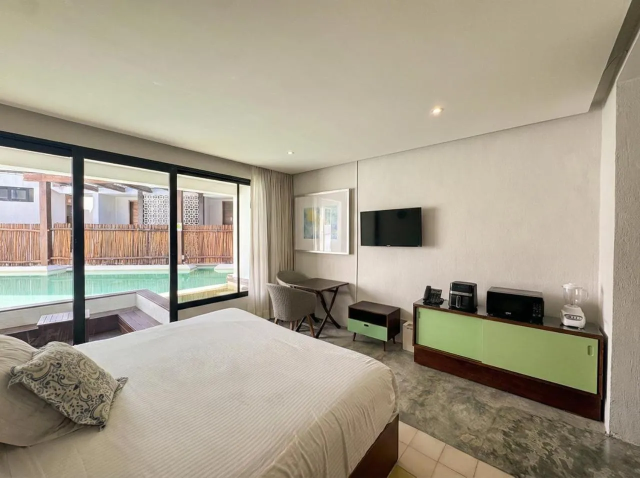 Property building, Bed in O' Tulum Condo Hotel Adults Only