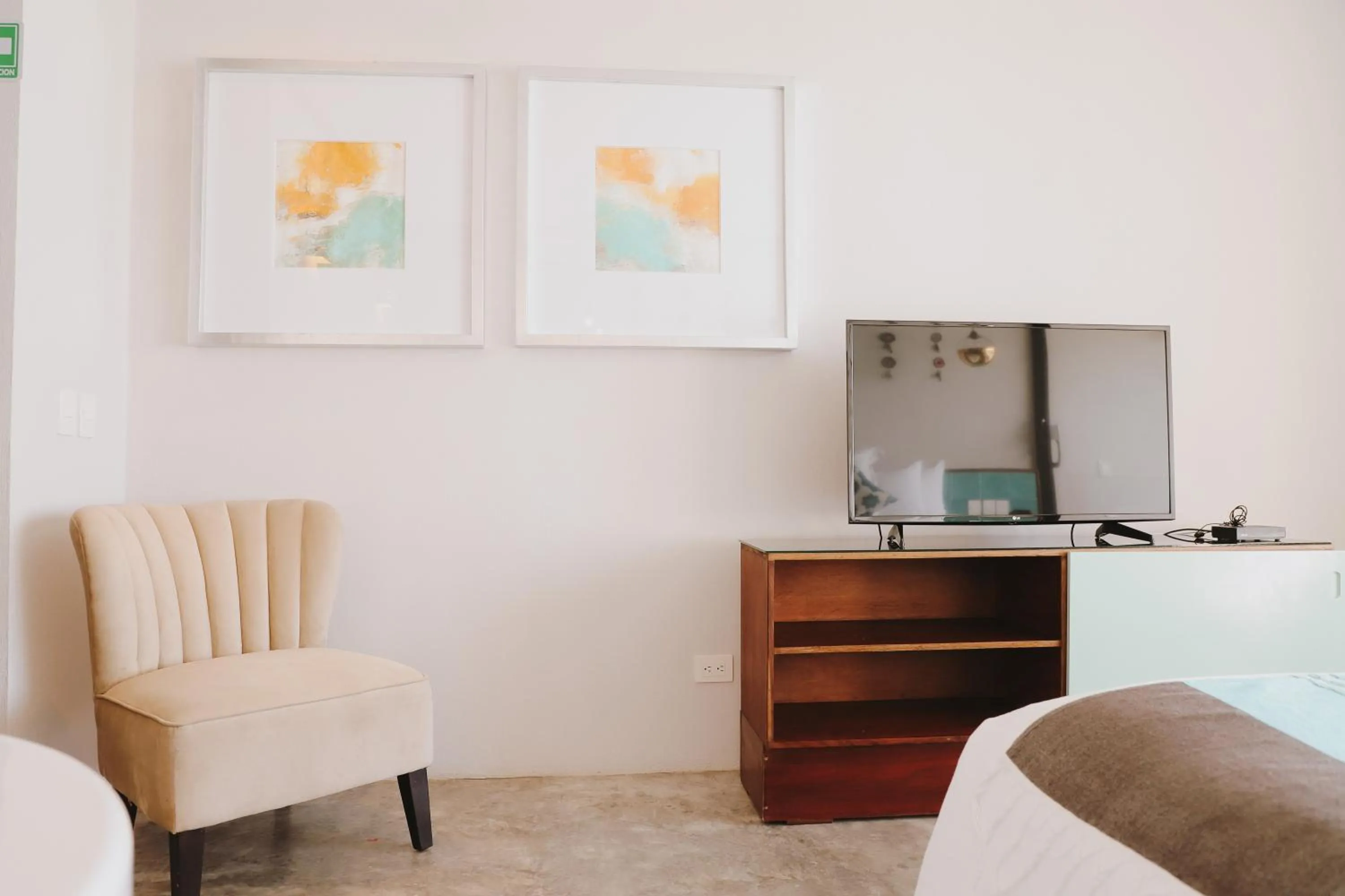 TV and multimedia, Bed in O' Tulum Boutique Hotel - Adults Only