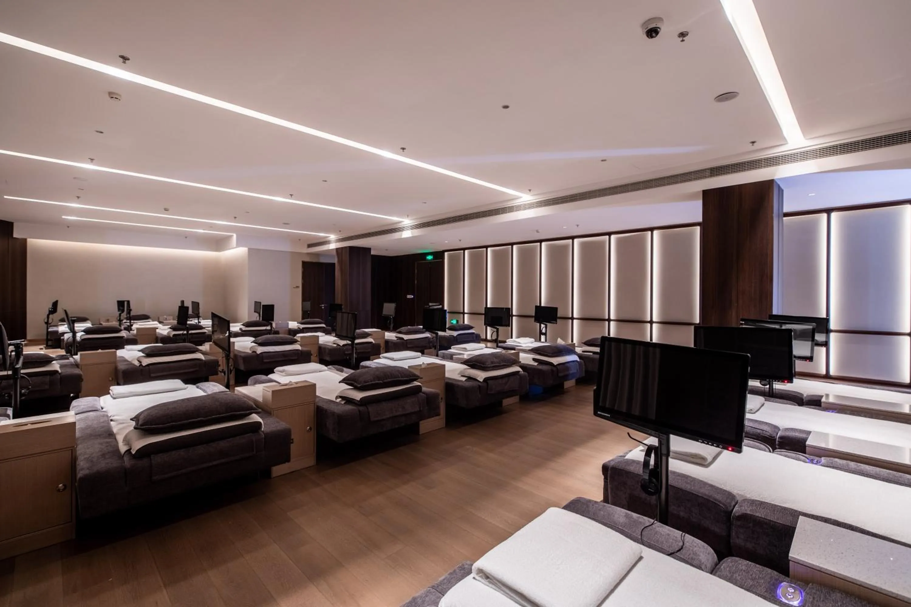 The Anandi Hotel and SPA - Luxury Healing Hotel for Wellbeing