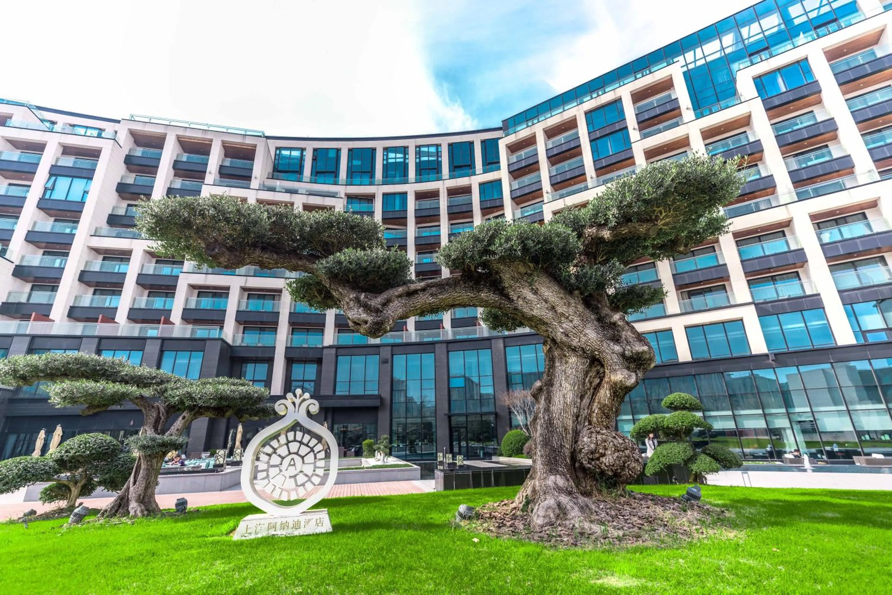 The Anandi Hotel and SPA - Luxury Healing Hotel for Wellbeing