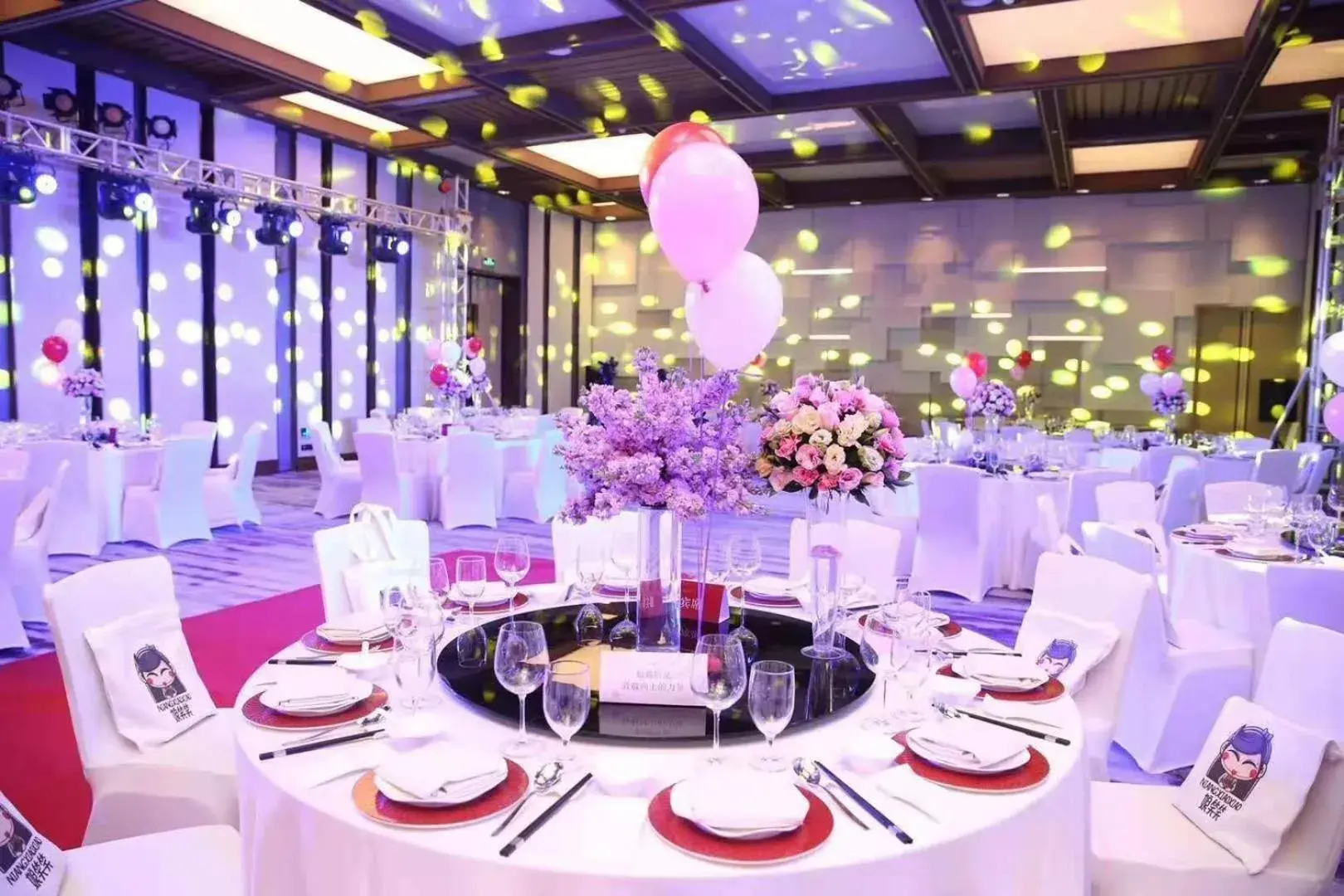 Banquet/Function facilities, Restaurant/Places to Eat in The Anandi Hotel and Spa Shanghai