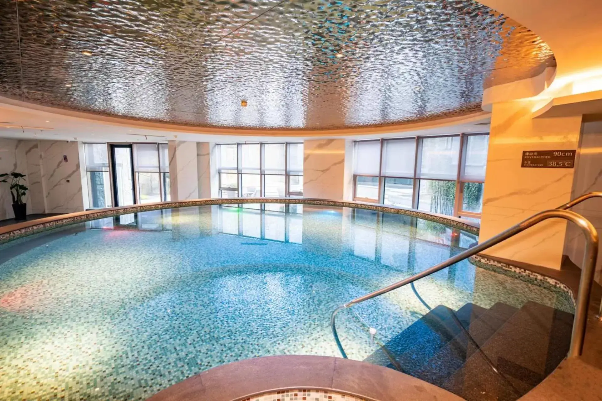 Swimming Pool in The Anandi Hotel and Spa Shanghai