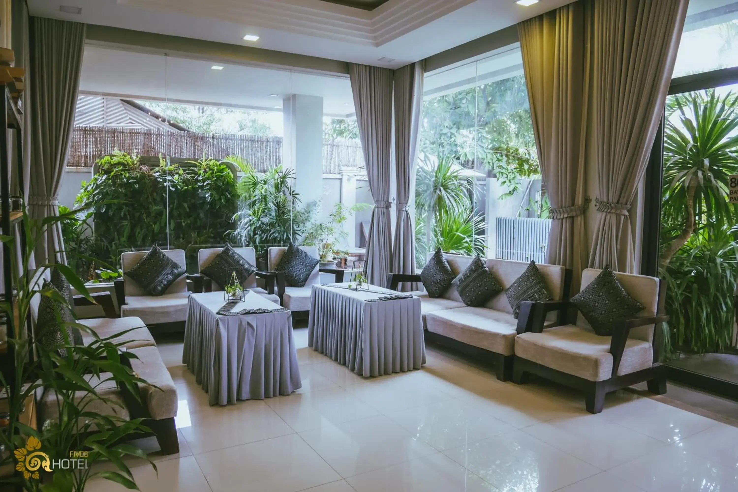 Lobby or reception in Hotel Five.S Lobby or reception in Hotel Five.S